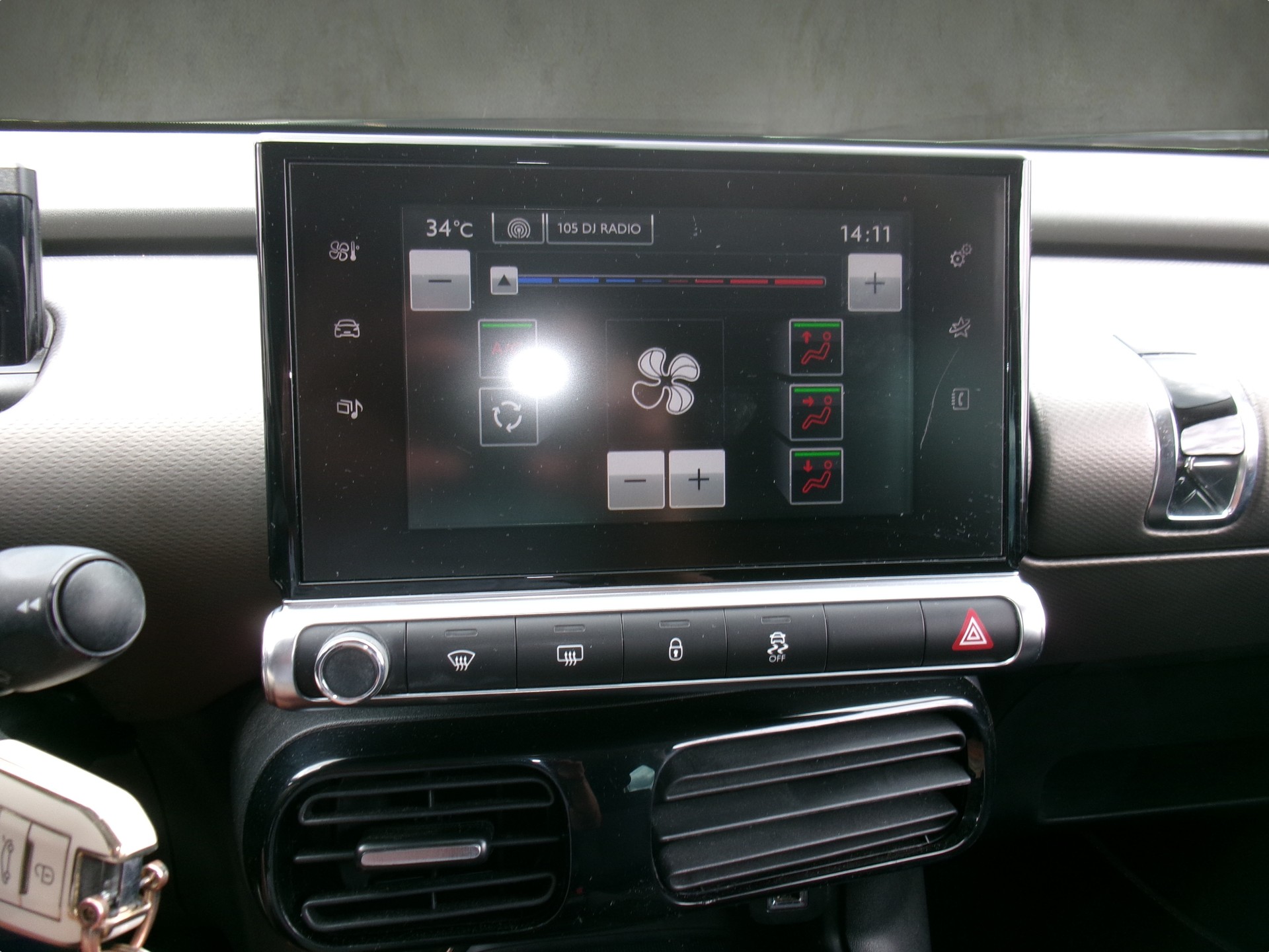 CITROEN C4 Cactus 1.2 e-THP Feel-image-9