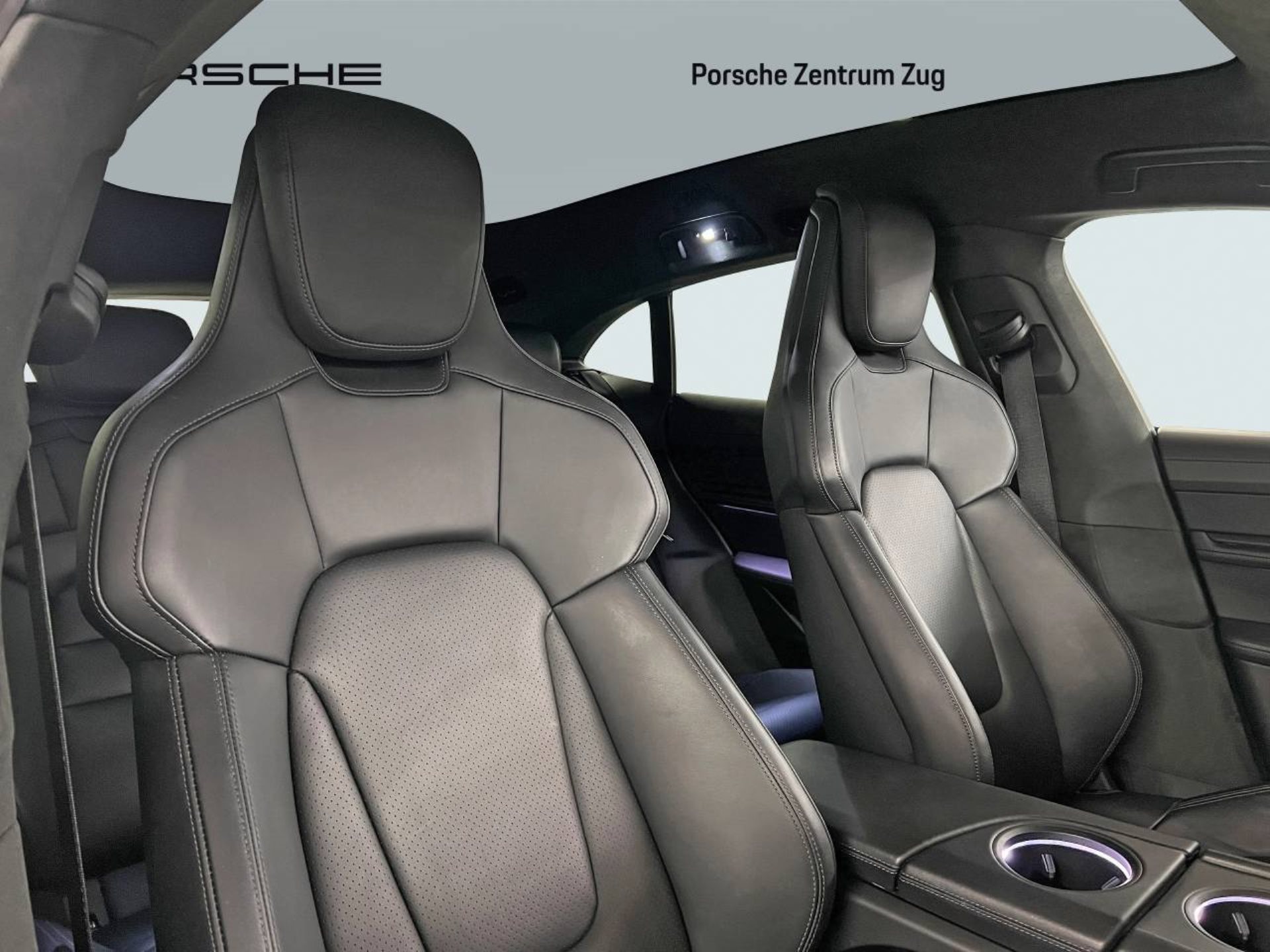 PORSCHE Taycan GTS Sport Turismo-image-20