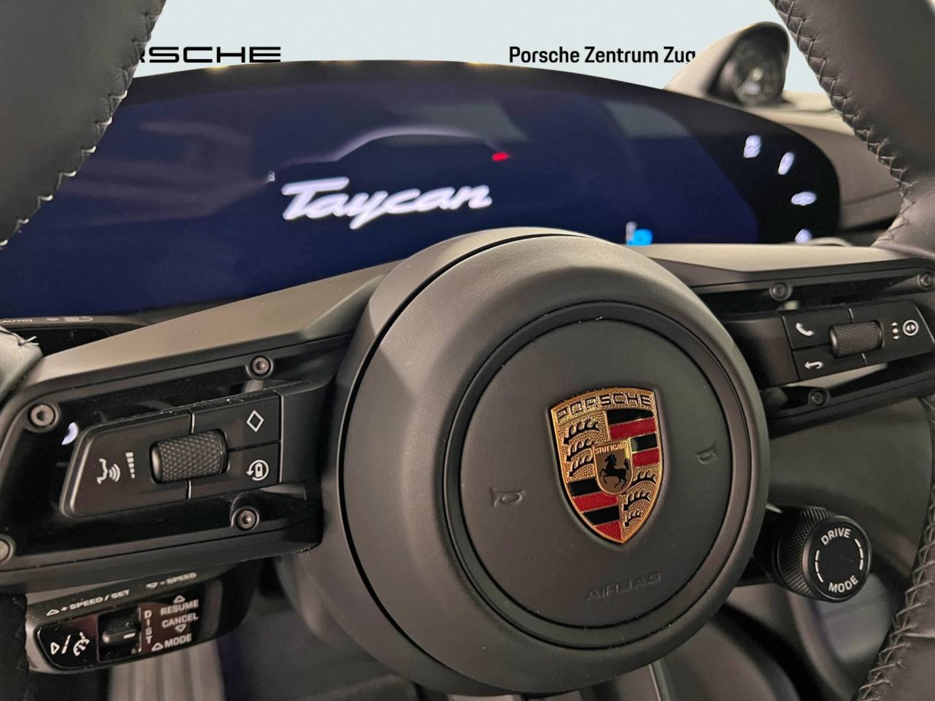 PORSCHE Taycan GTS Sport Turismo-image-16