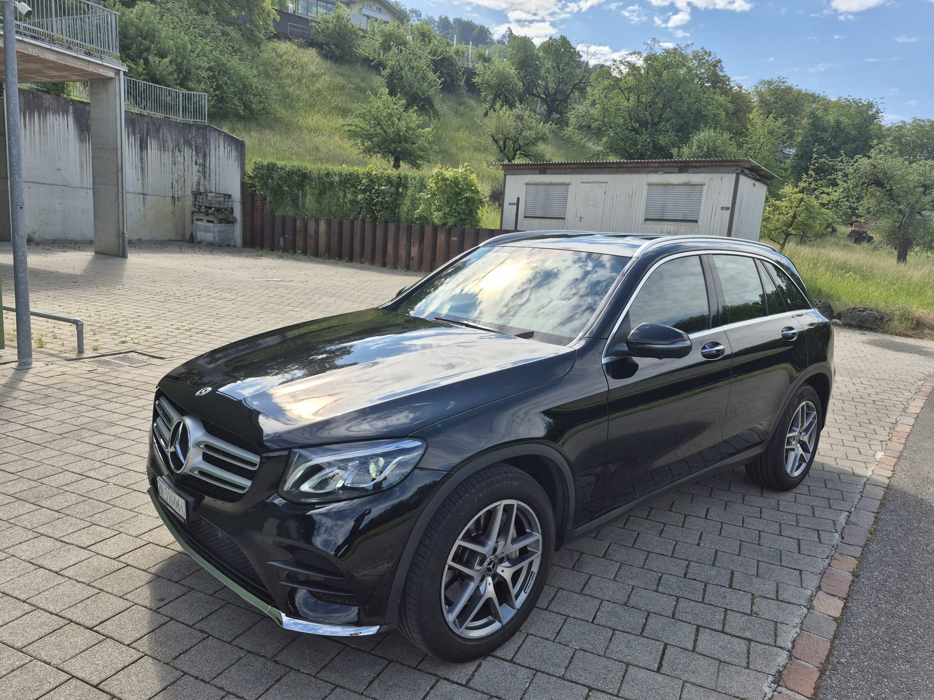 MERCEDES-BENZ GLC 250 d AMG Line 4Matic 9G-Tronic-image-1