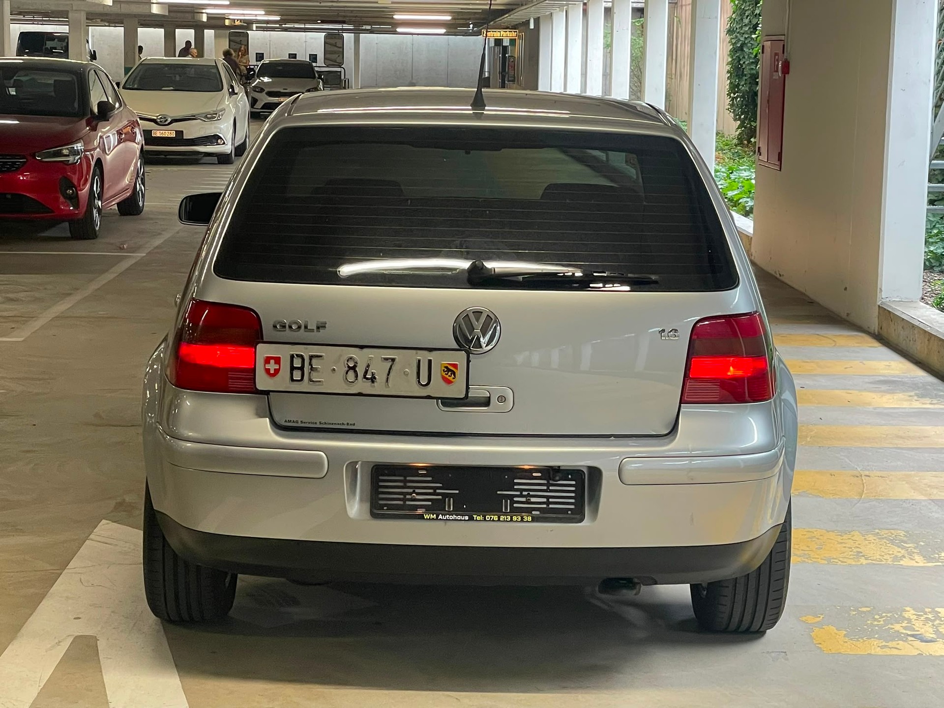 VW Golf 1.6 Pacific Automatic-image-2