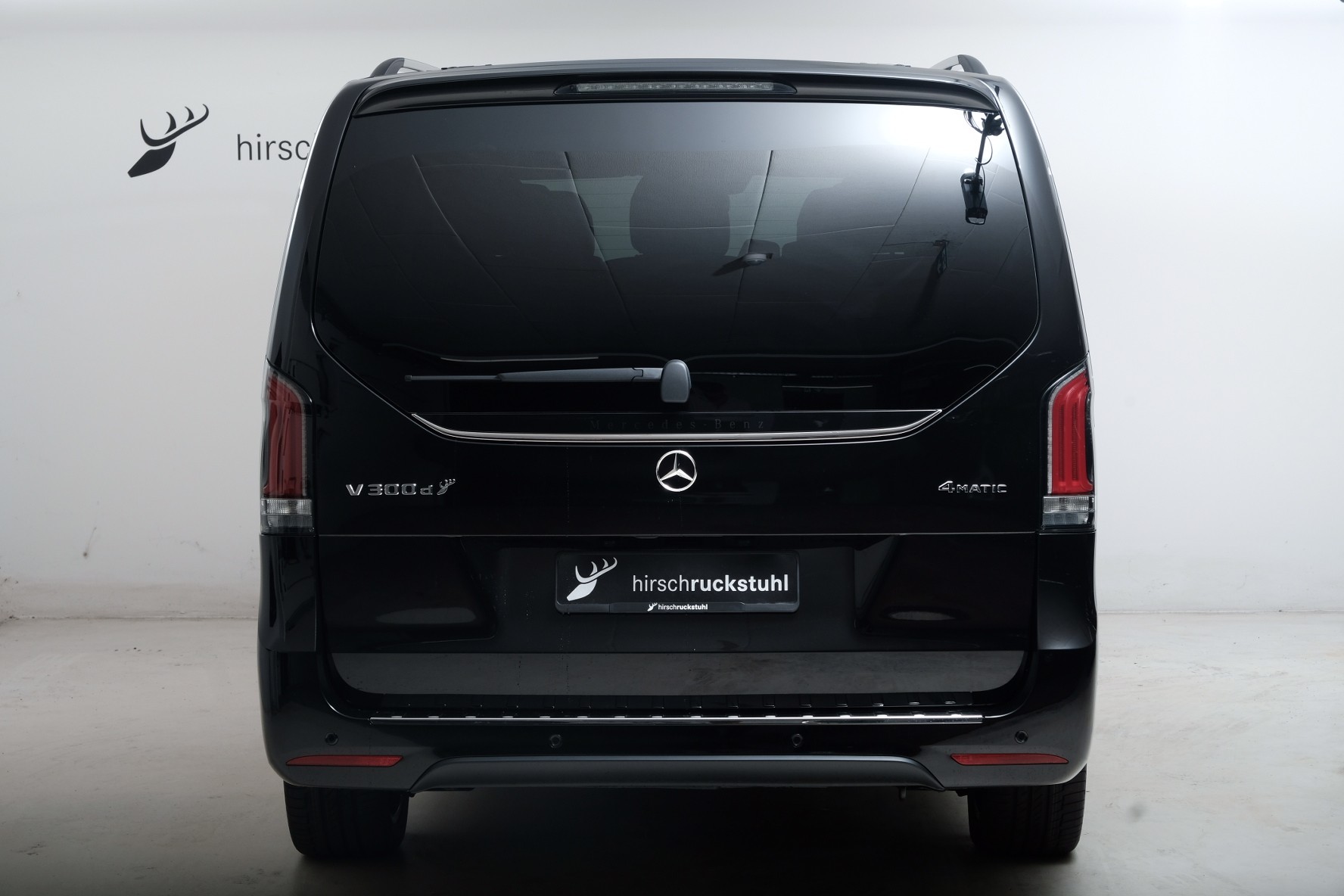MERCEDES-BENZ V 300 d extralang 4Matic Avantgarde 9G-Tronic-showroom-element-3