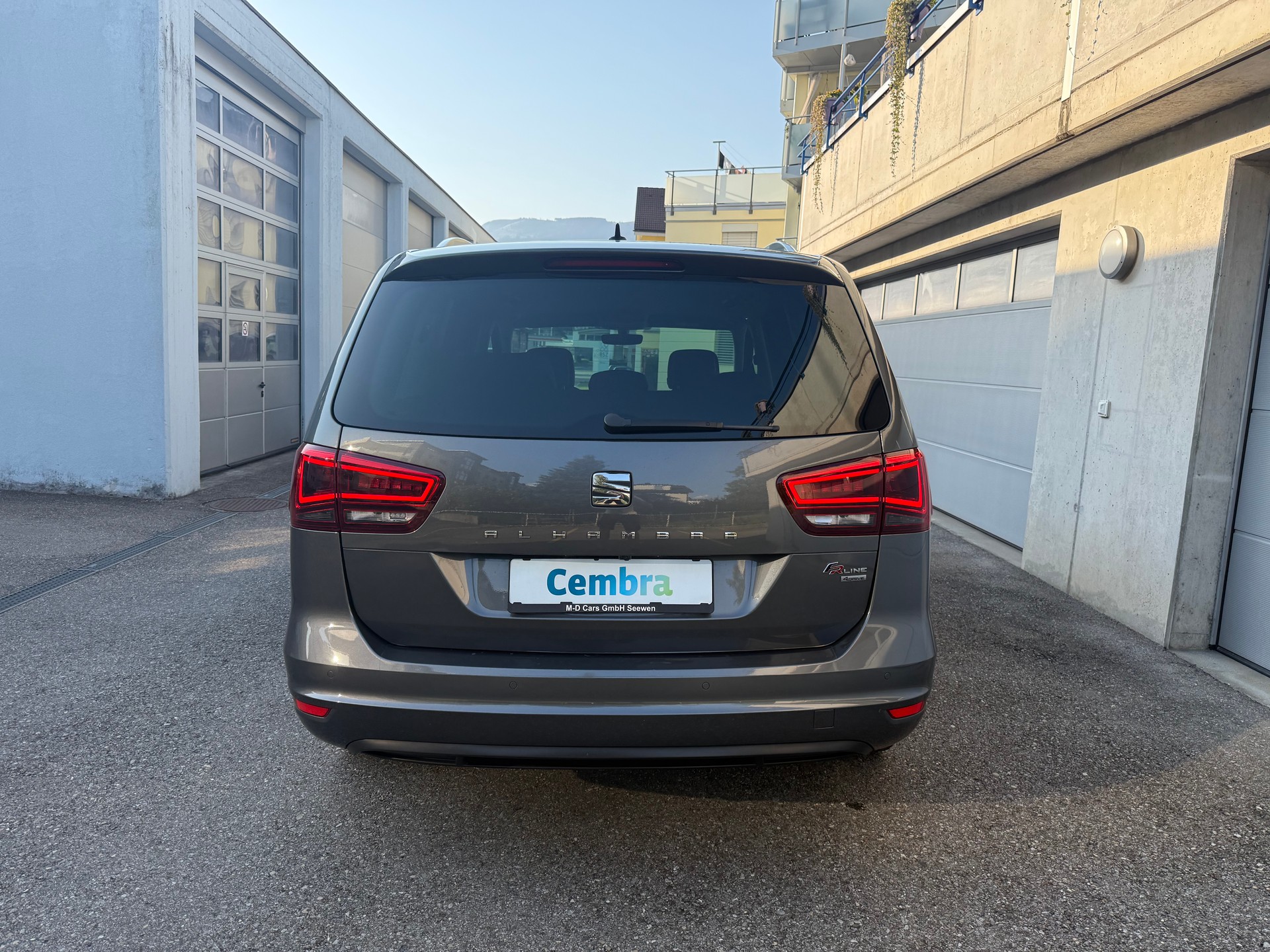 SEAT Alhambra 2.0 TDI FR Line 4Drive-image-4