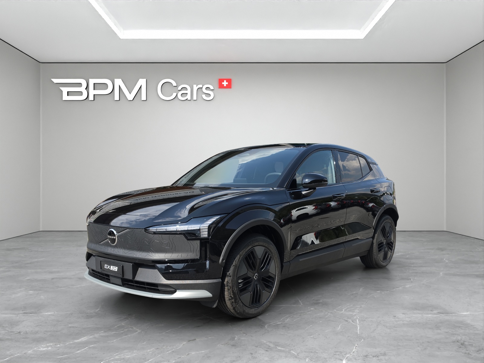 VOLVO EX30 Cross Country P8 69 kWh AWD Plus-image-0