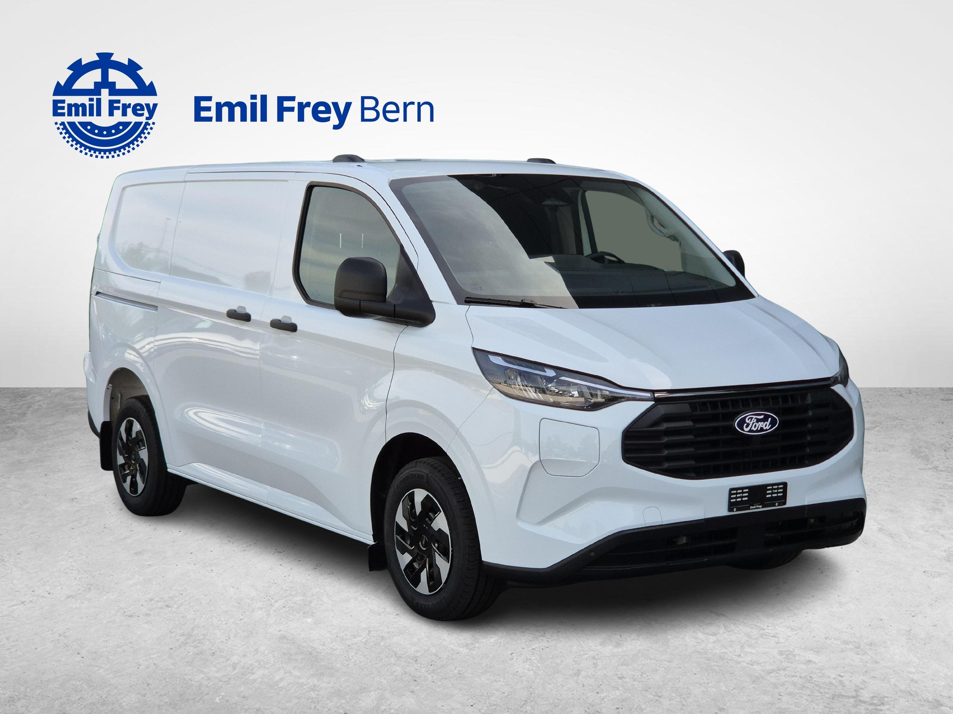 FORD Transit C Van 320 L1 2.5 Duratec 233 Trend PHEV 0.99% Leasing-image-11