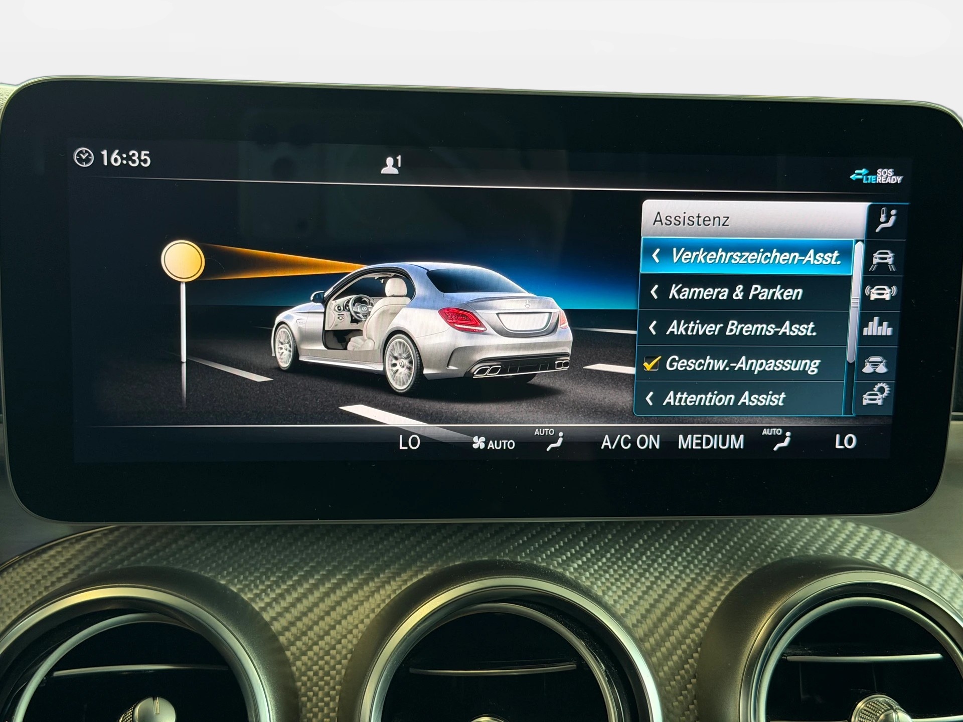 MERCEDES-BENZ C 63 AMG Speedshift | Frisch MFK | Multibeam LED | Burmester | Pano Dach-image-18