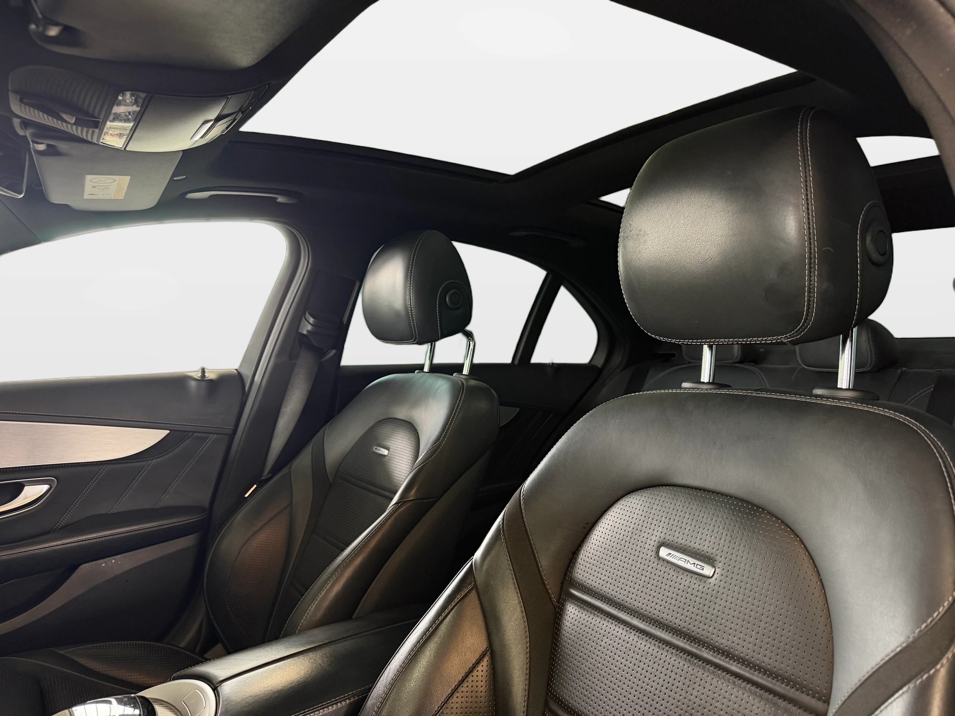 MERCEDES-BENZ C 63 AMG Speedshift | Frisch MFK | Multibeam LED | Burmester | Pano Dach-image-15