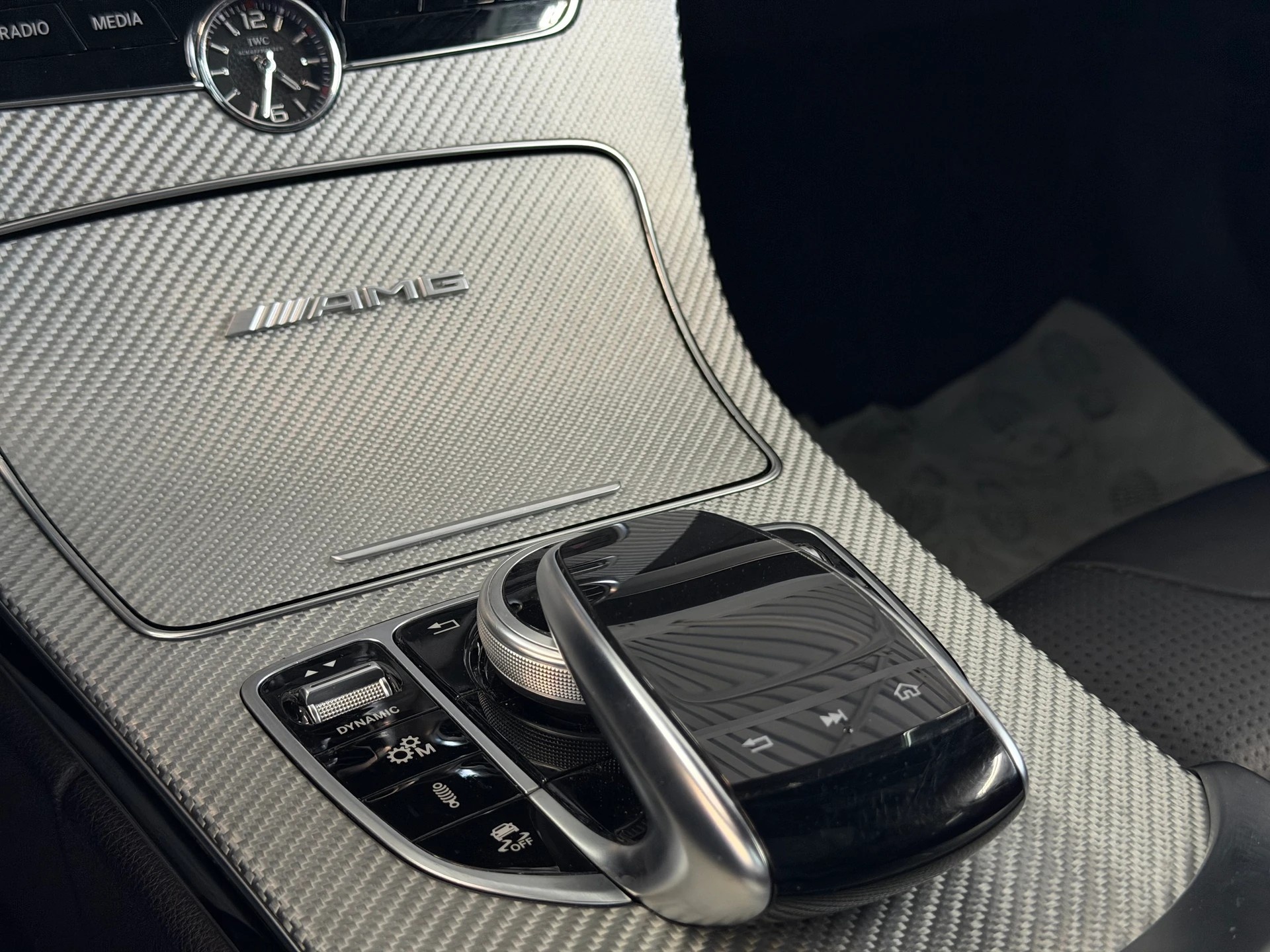 MERCEDES-BENZ C 63 AMG Speedshift | Frisch MFK | Multibeam LED | Burmester | Pano Dach-image-28