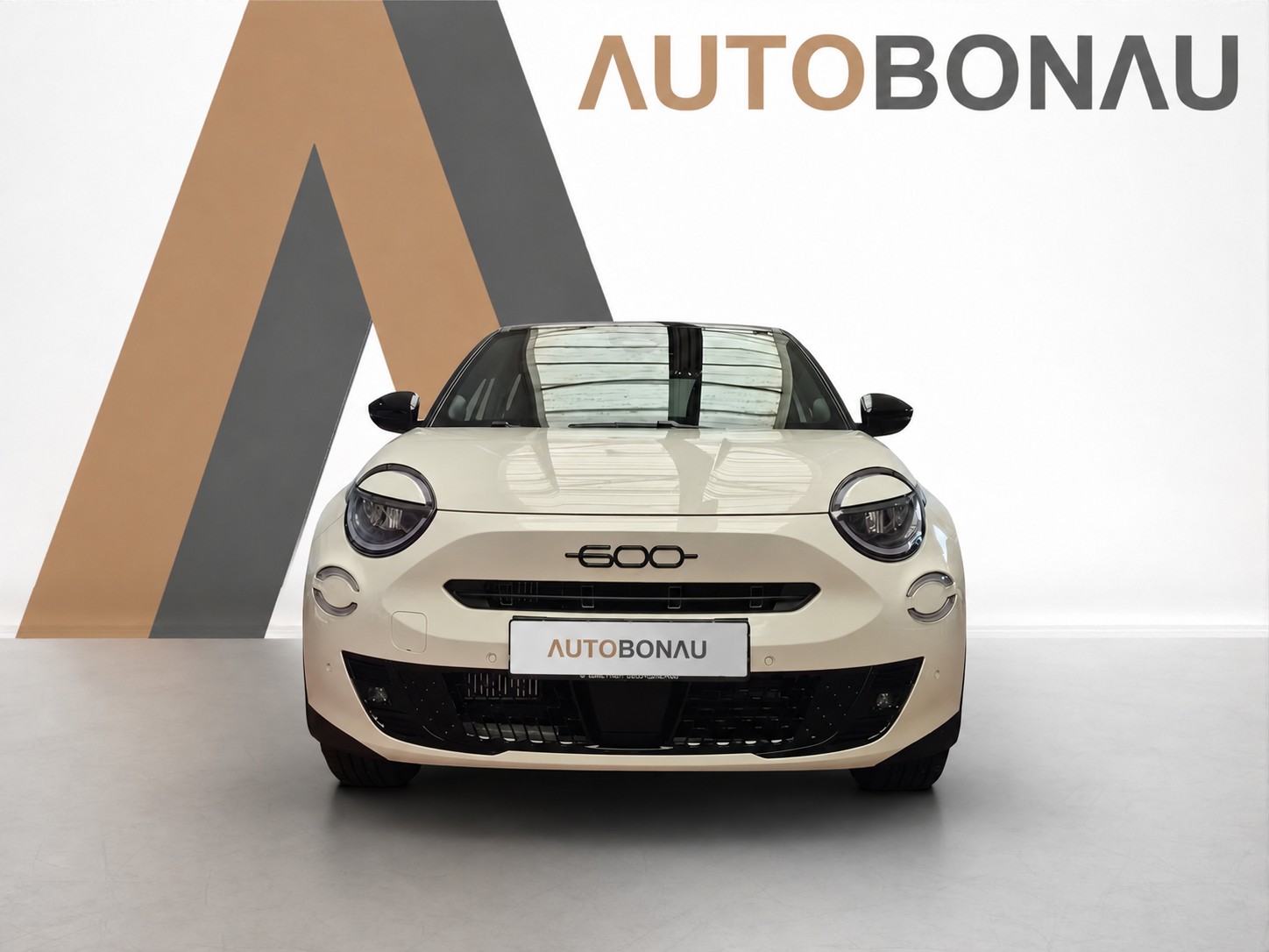 FIAT 600 1.2 Hybrid 145 Sport-image-4