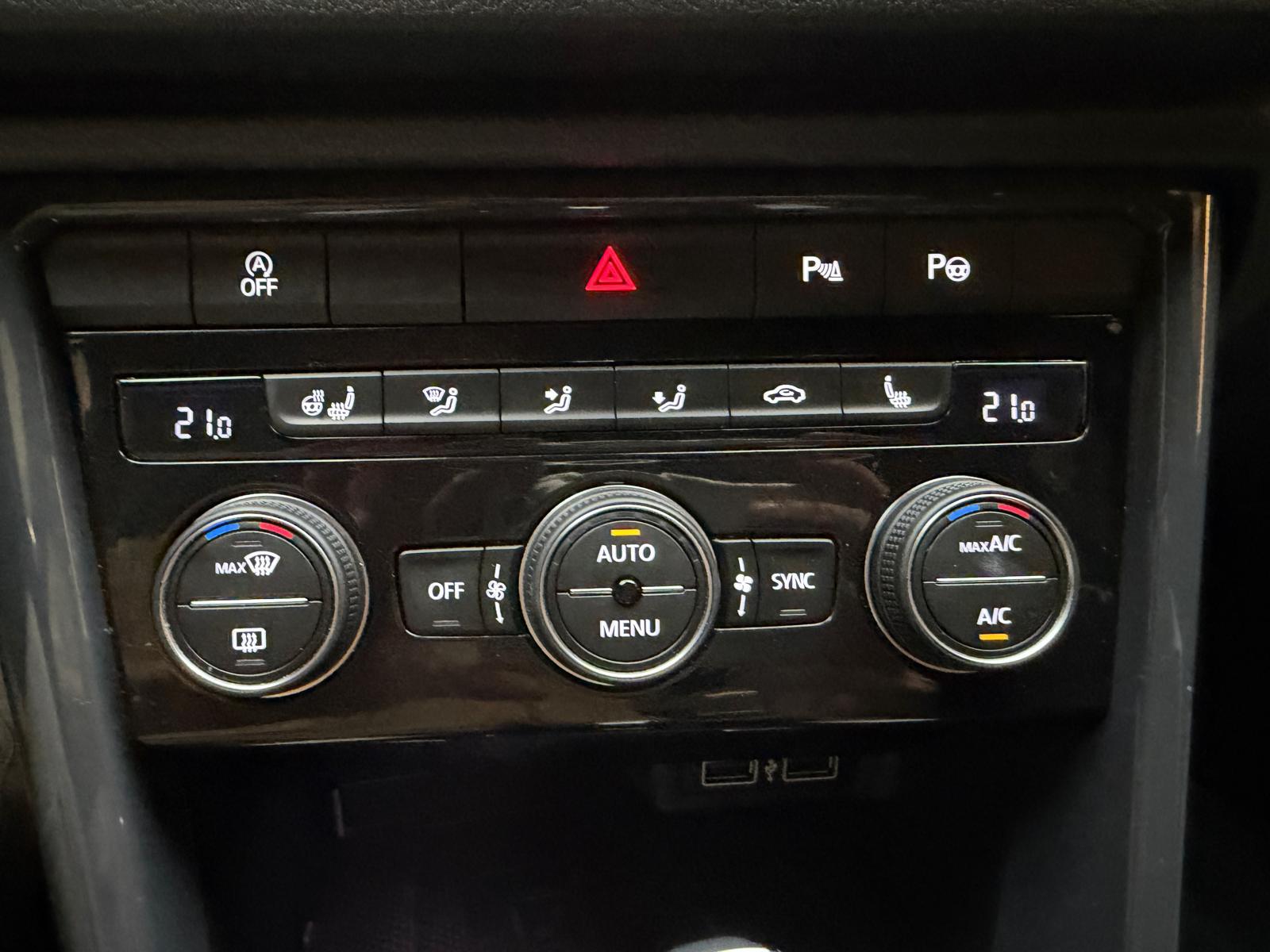 VW T-Roc 2.0 TSI Sport DSG 4motion-image-22