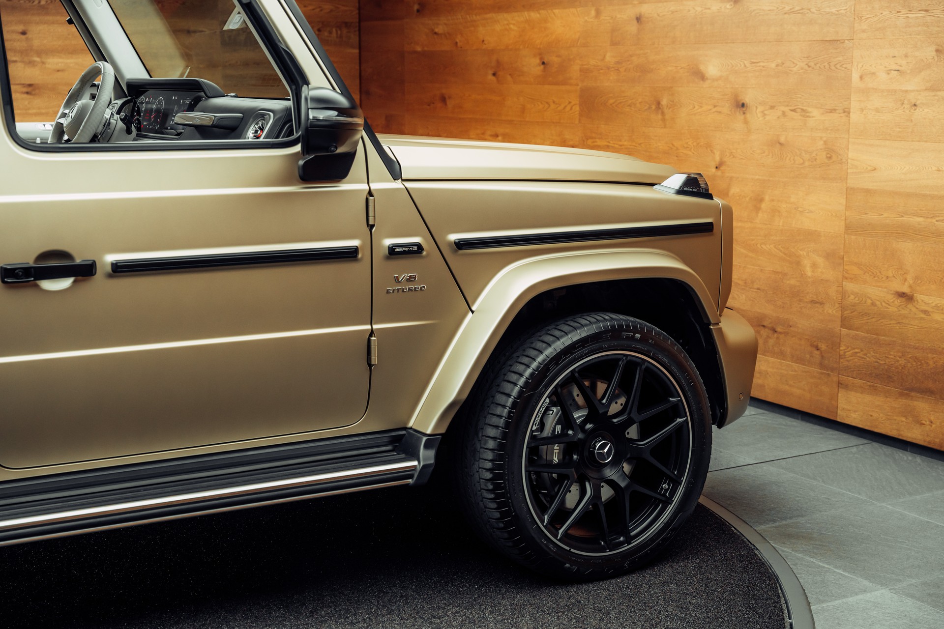 MERCEDES-BENZ G 63 AMG Speedshift Plus G-Tronic MY26 MANUFAKTUR Kalaharigold magno-image-22