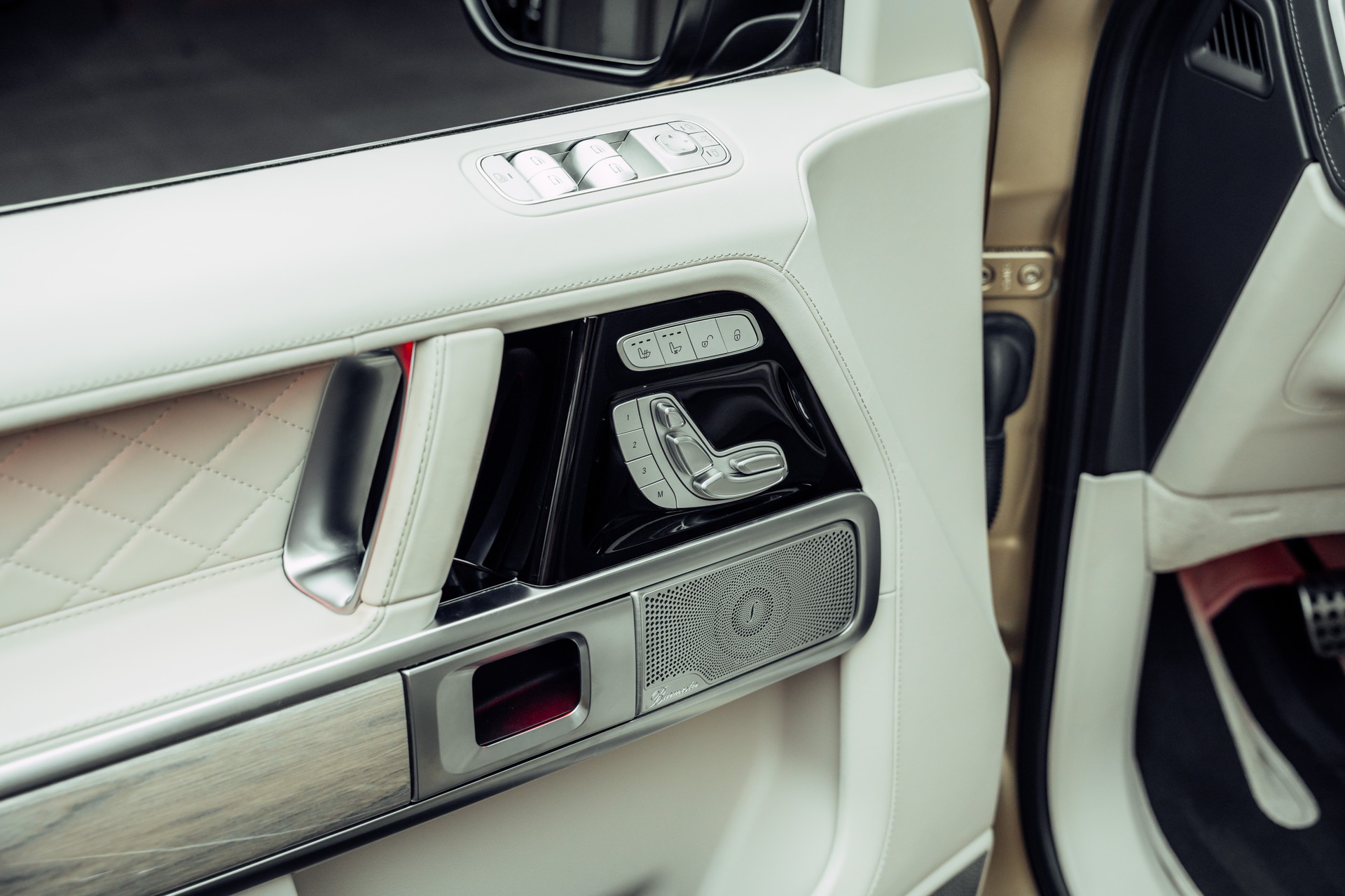 MERCEDES-BENZ G 63 AMG Speedshift Plus G-Tronic MY26 MANUFAKTUR Kalaharigold magno-image-10