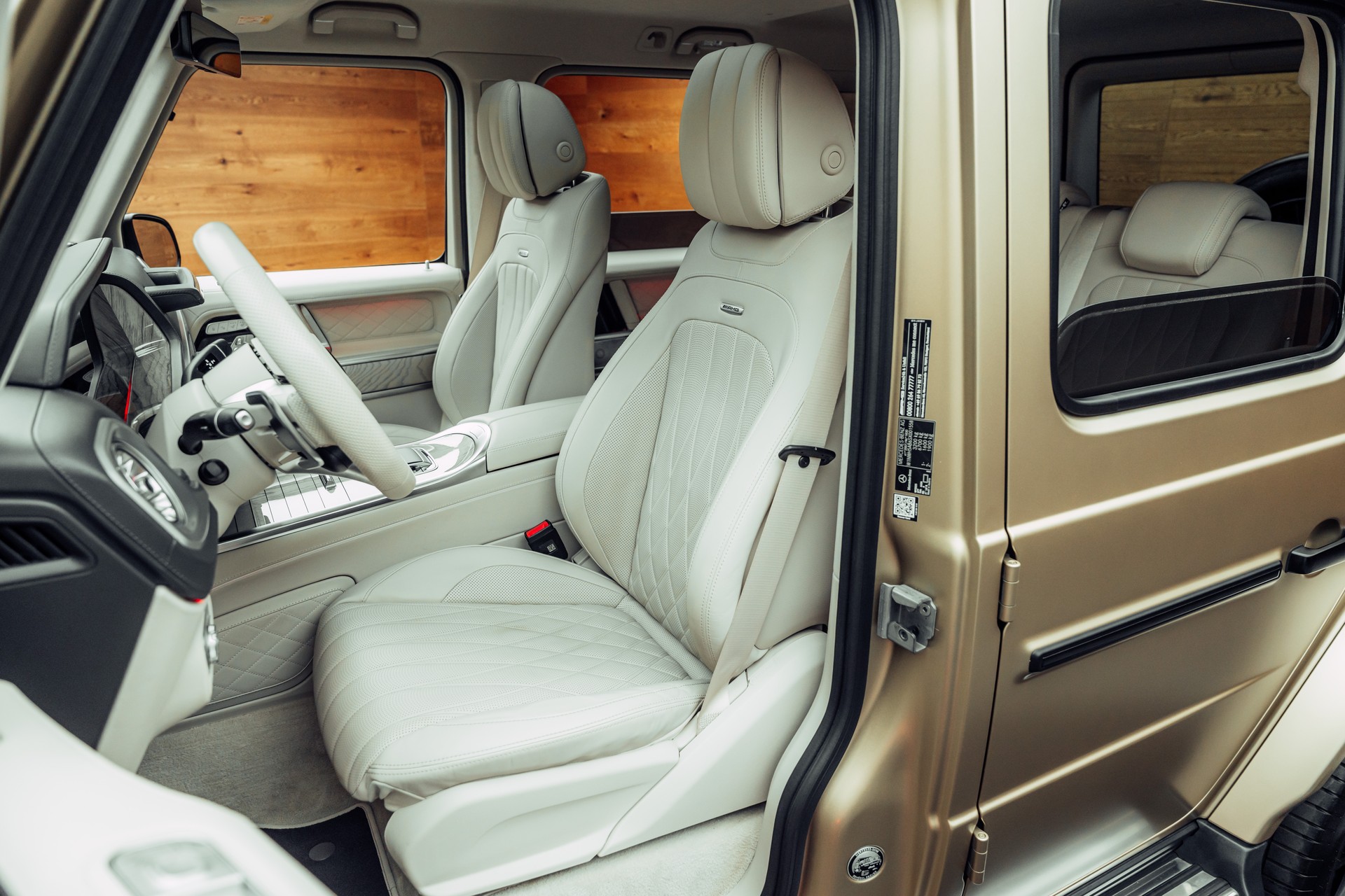 MERCEDES-BENZ G 63 AMG Speedshift Plus G-Tronic MY26 MANUFAKTUR Kalaharigold magno-image-5