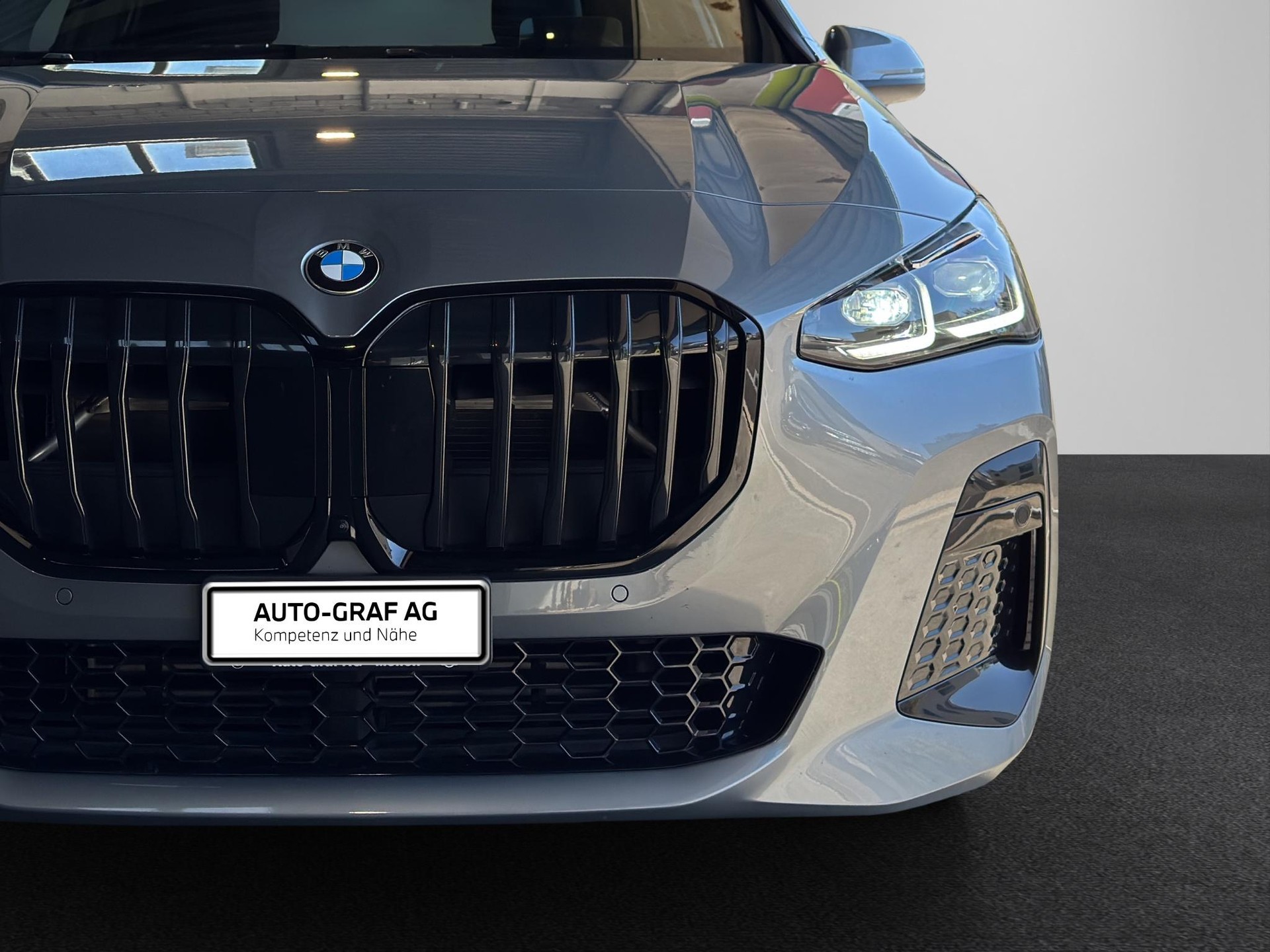 BMW 223i xDrive Active Tourer-image-8