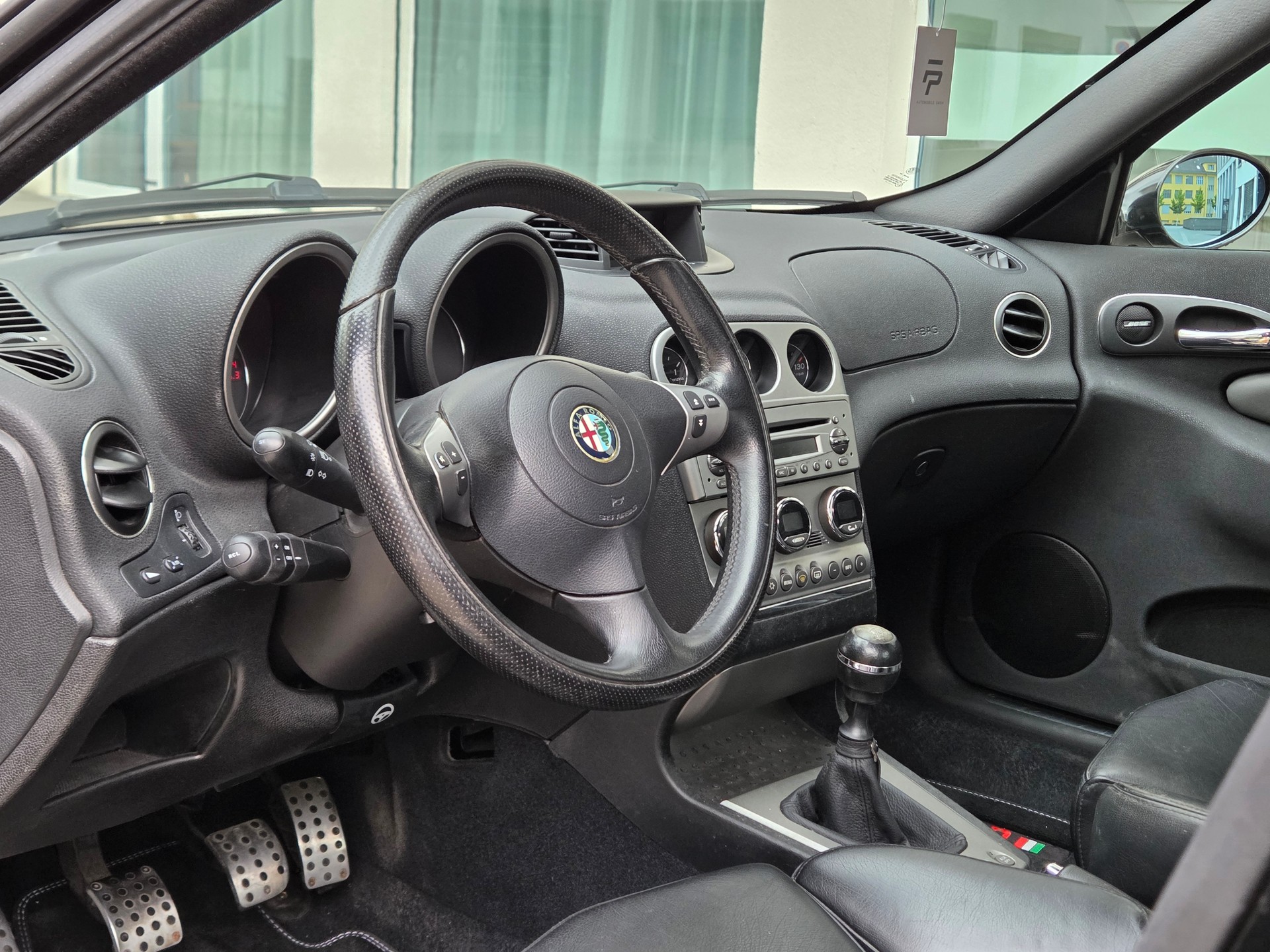 ALFA ROMEO 156 3.2 V6 GTA-image-7