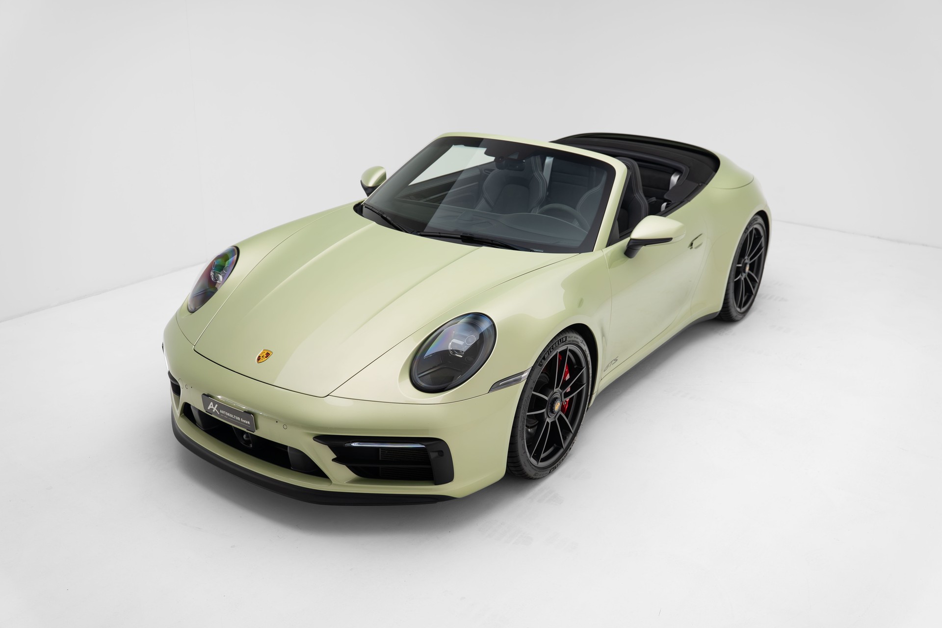 PORSCHE 911 Carrera GTS Cabriolet PDK - PTS Sonderlackierung-image-8