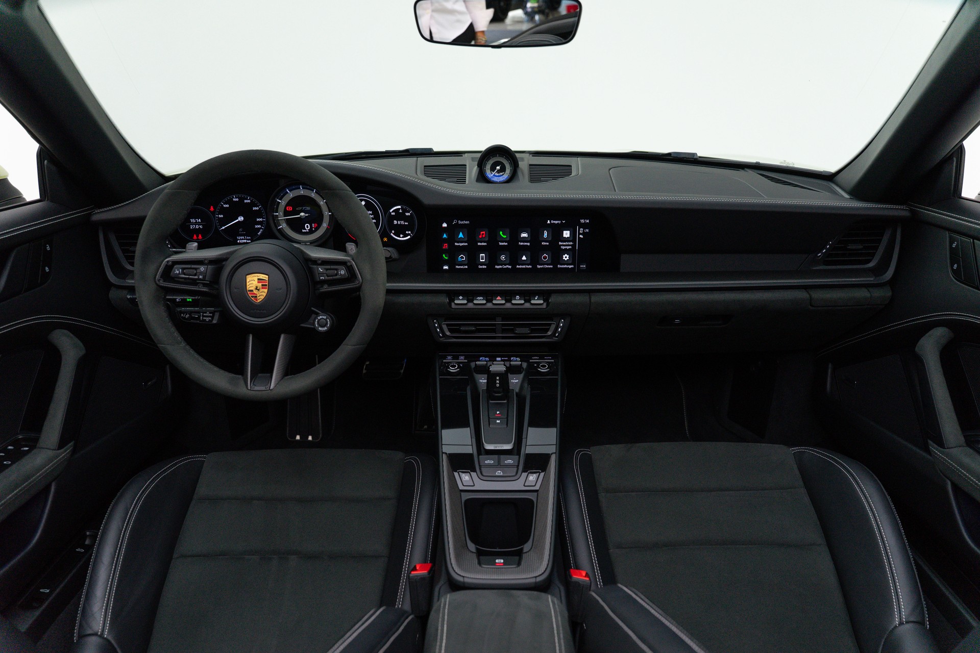 PORSCHE 911 Carrera GTS Cabriolet PDK - PTS Sonderlackierung-image-29