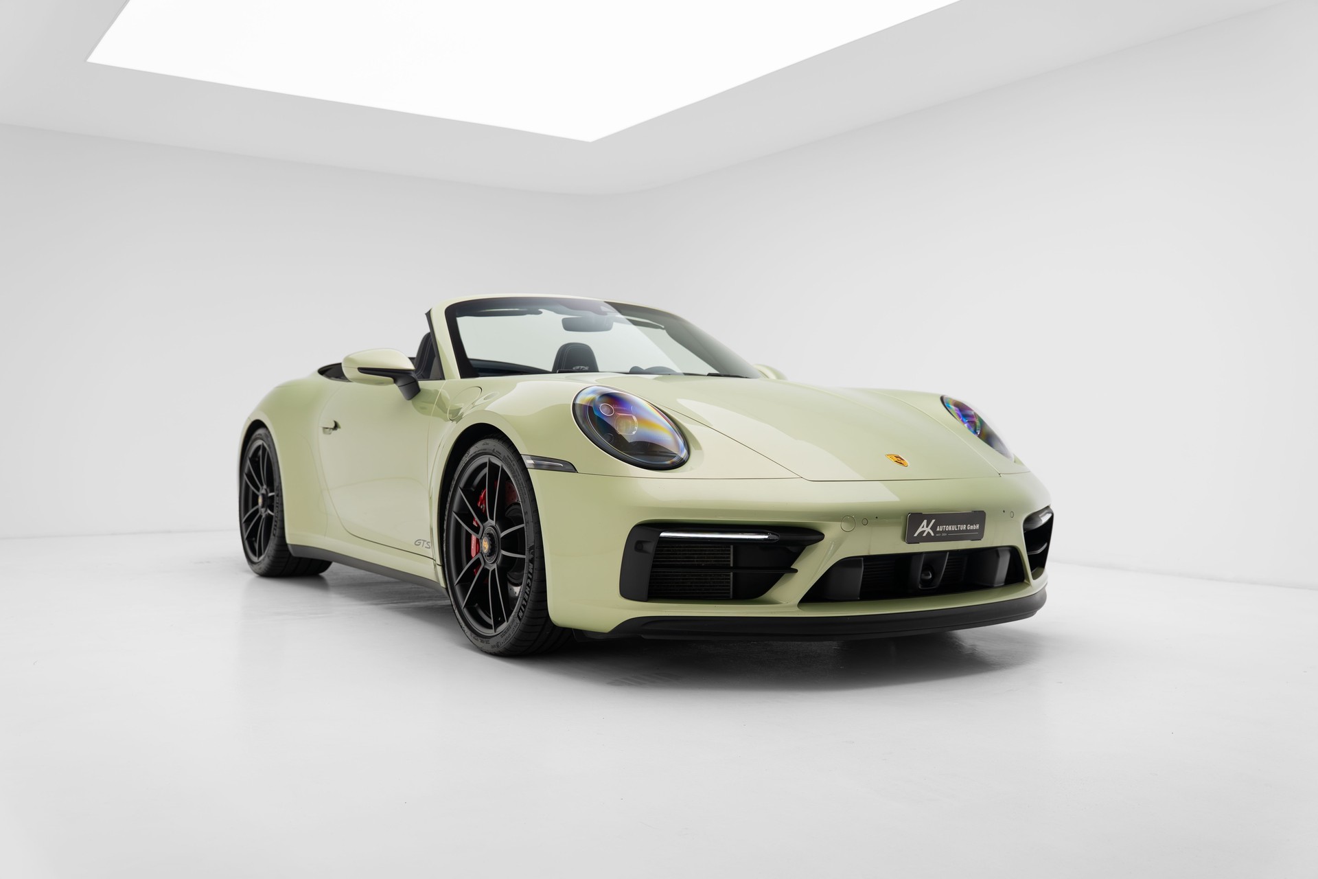 PORSCHE 911 Carrera GTS Cabriolet PDK - PTS Sonderlackierung-showroom-element-2