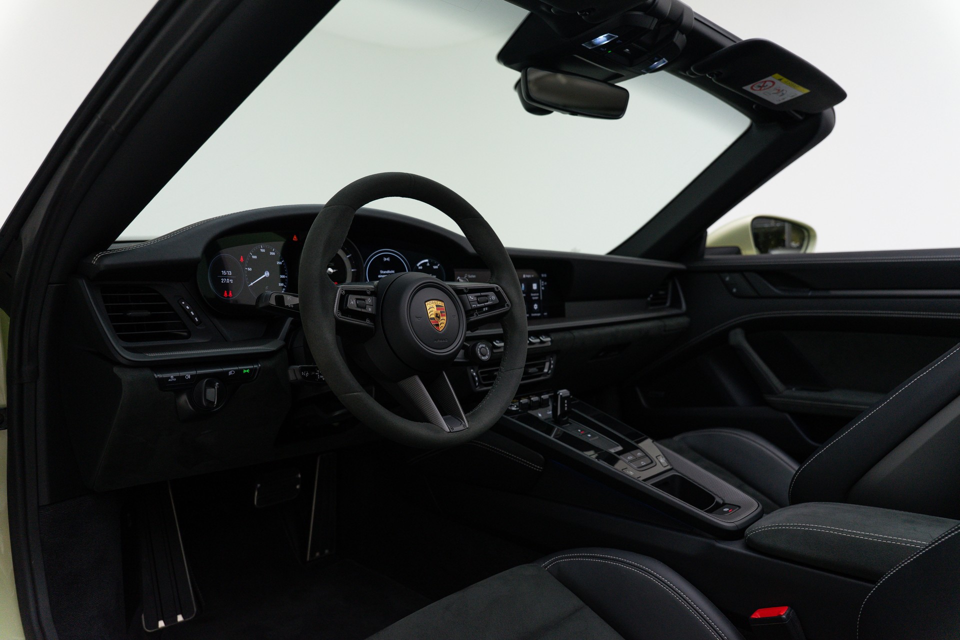 PORSCHE 911 Carrera GTS Cabriolet PDK - PTS Sonderlackierung-image-24