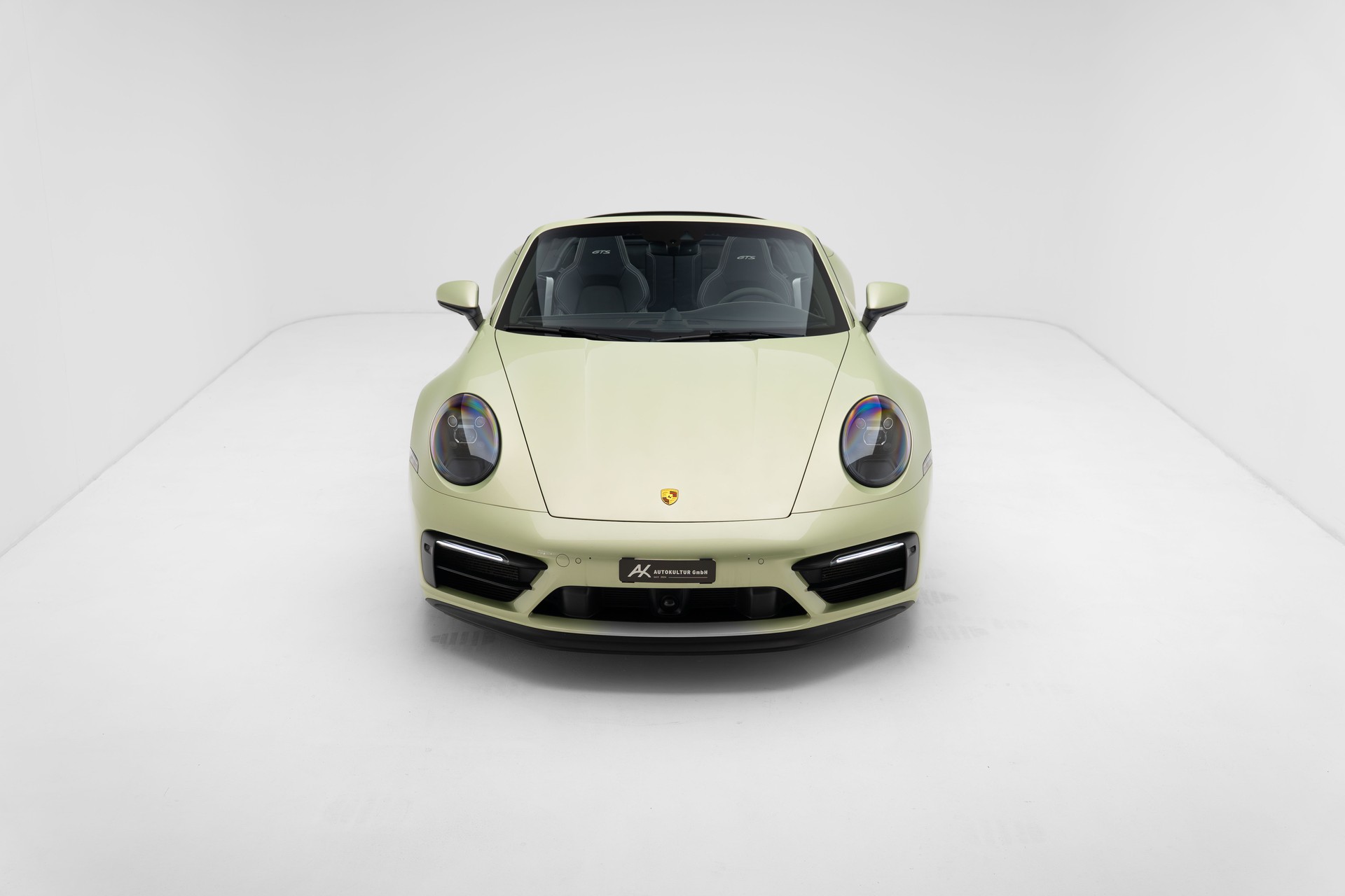 PORSCHE 911 Carrera GTS Cabriolet PDK - PTS Sonderlackierung-showroom-element-1