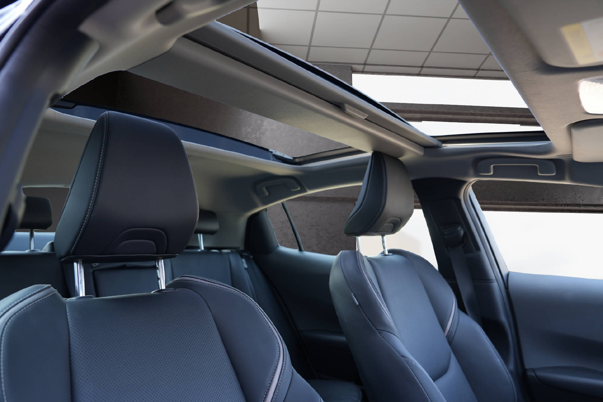 TOYOTA Prius 2.0 Plug-In-Hybrid Premium-image-7