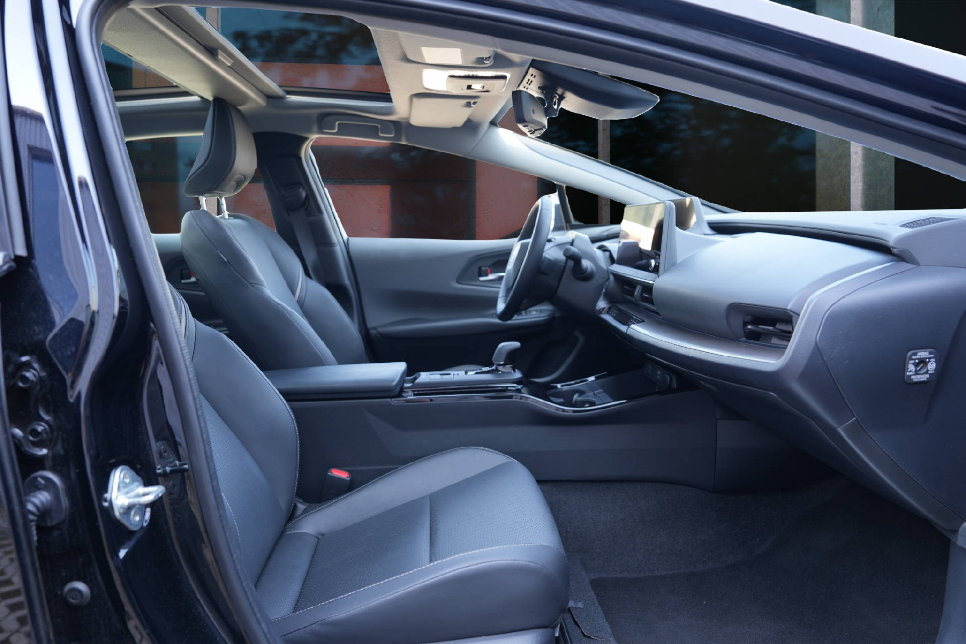 TOYOTA Prius 2.0 Plug-In-Hybrid Premium-image-6