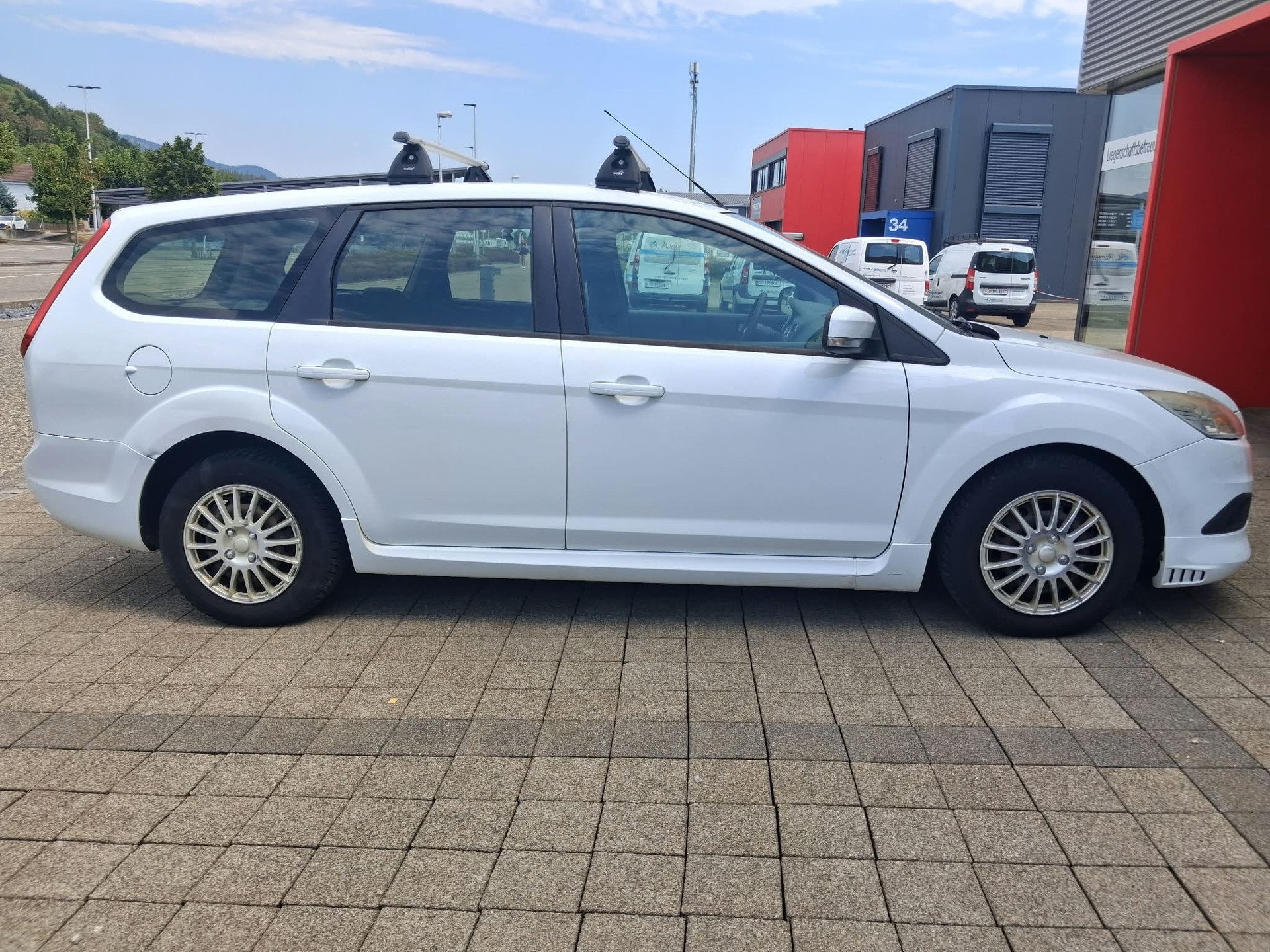 FORD Focus 1.6 TDCi ECOnetic Carving-image-3