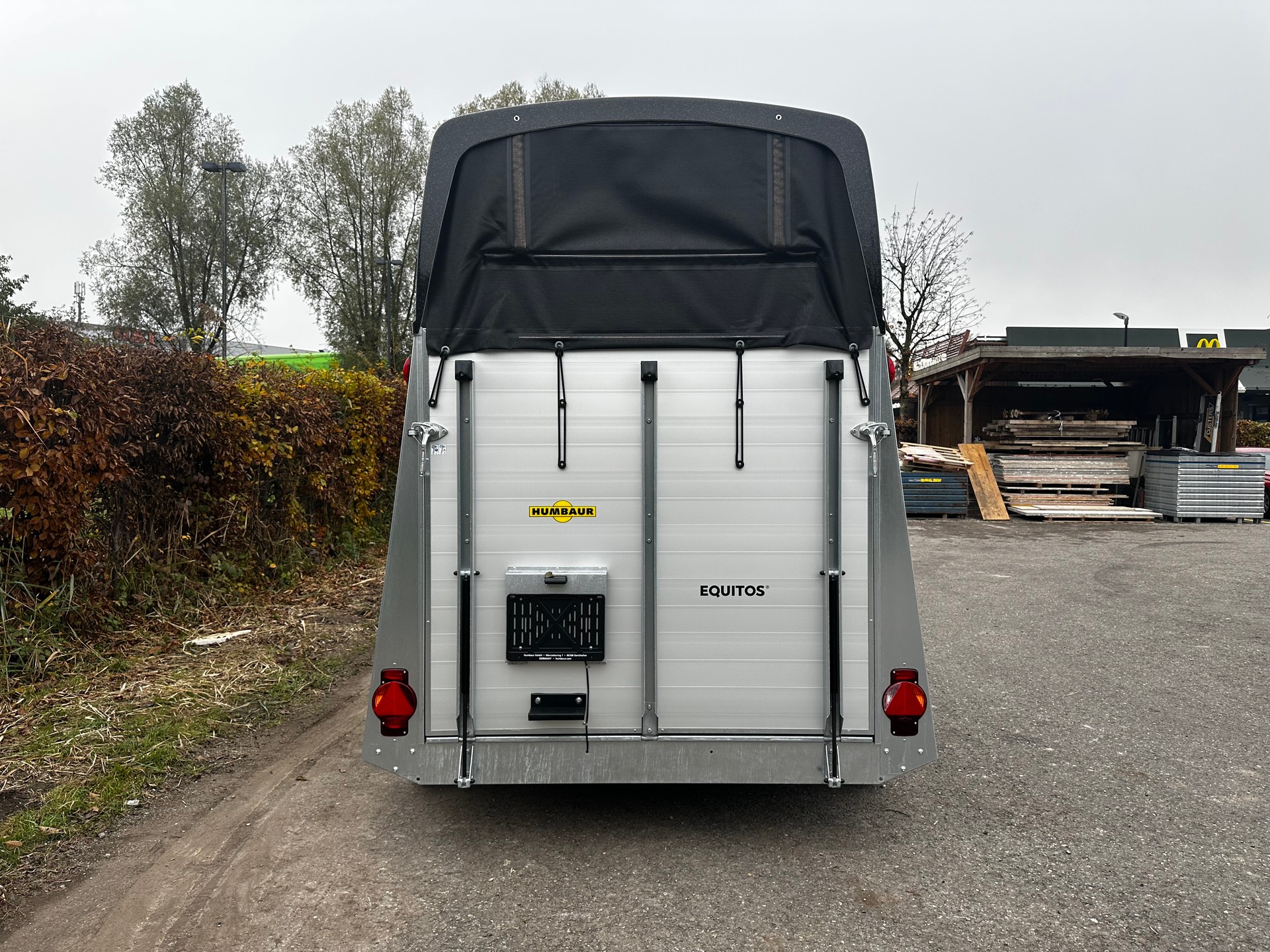 HUMBAUR Equitos Alu 2400-image-13