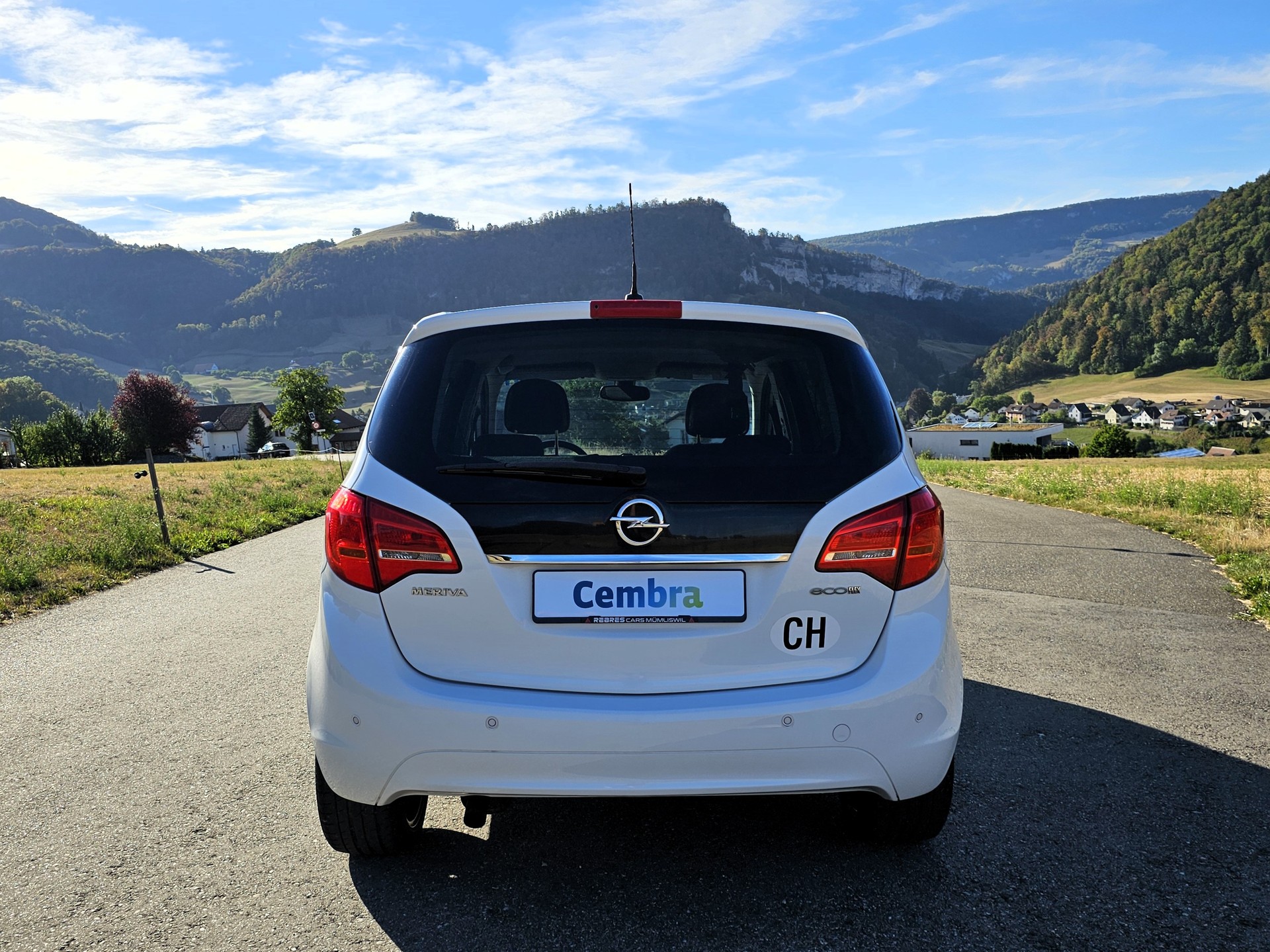 OPEL Meriva 1.4 Turbo Anniversary Edition-showroom-element-3