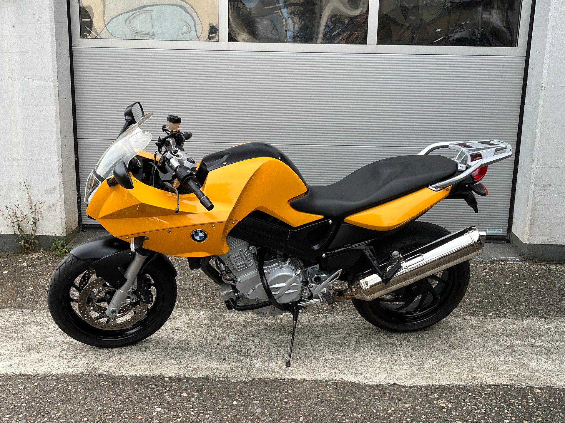 BMW F 800 S-showroom-element-3
