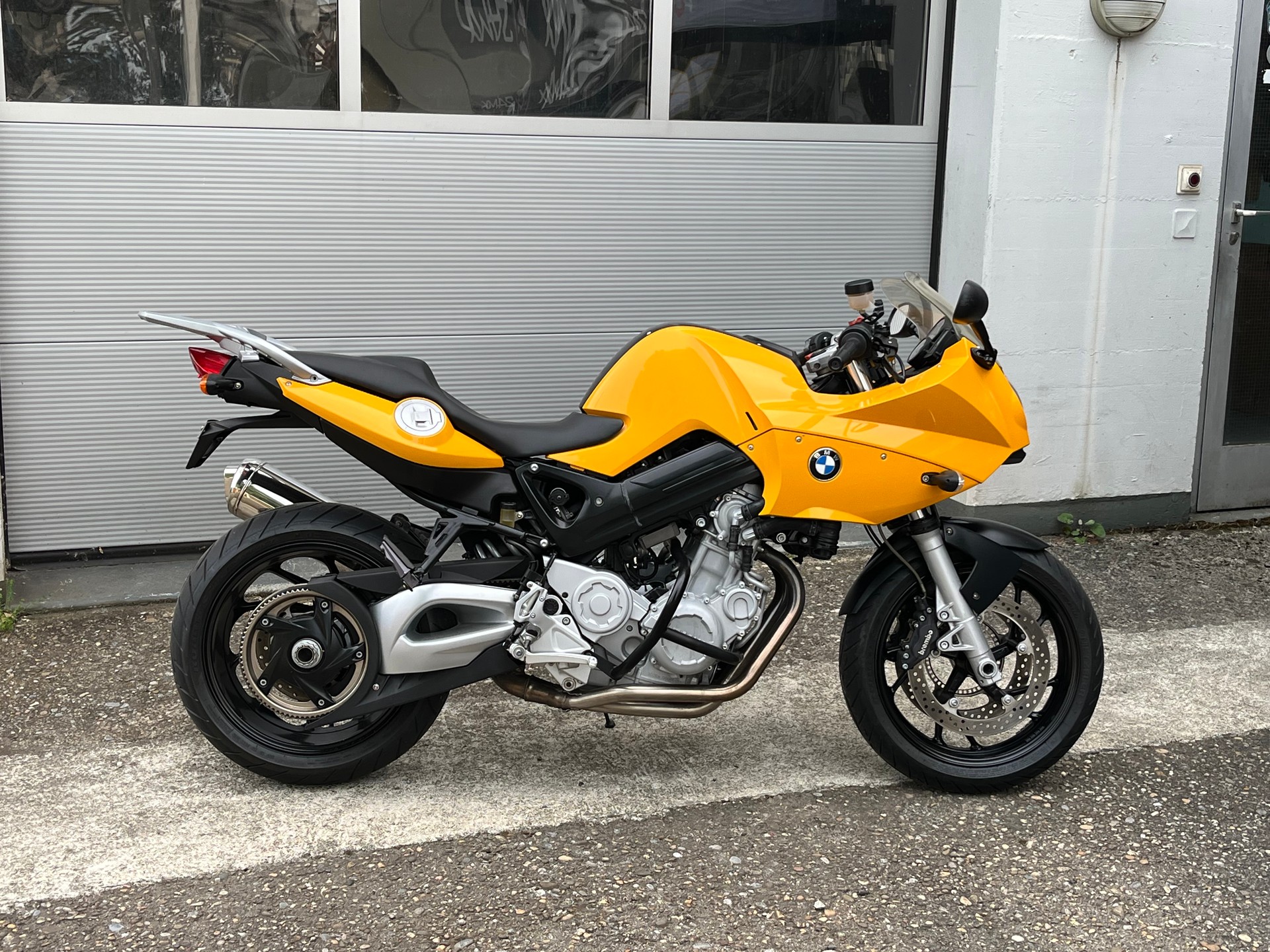 BMW F 800 S-showroom-element-2