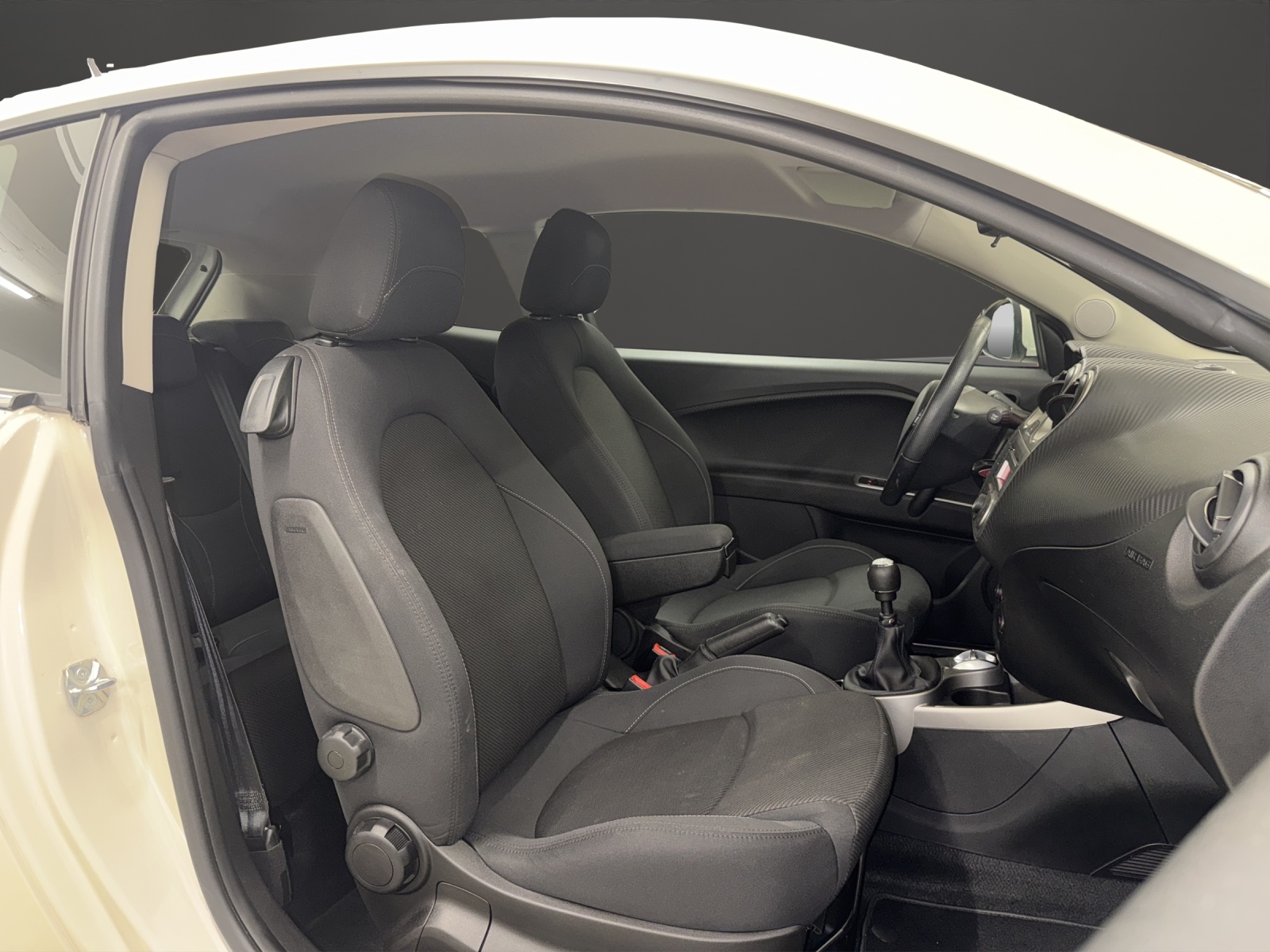 ALFA ROMEO MiTo 1.4 Distinctive-image-7