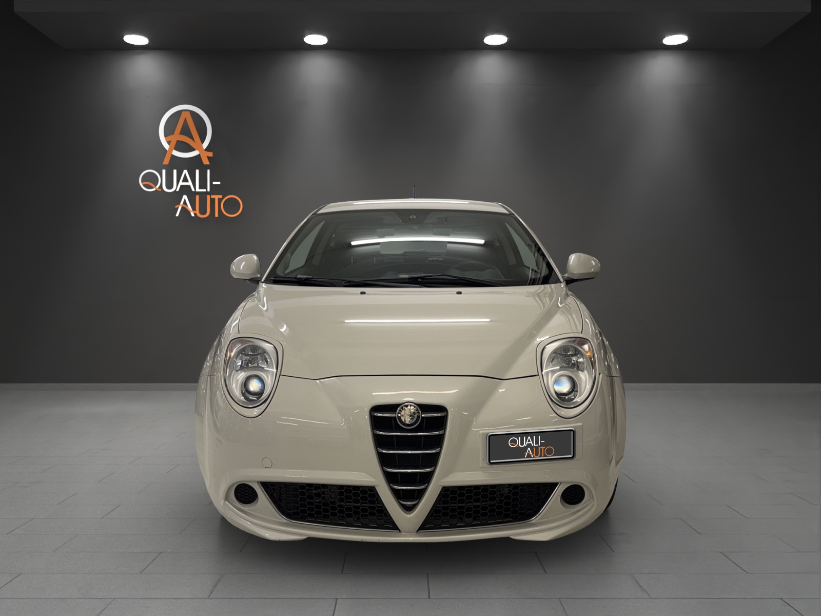 ALFA ROMEO MiTo 1.4 Distinctive-showroom-element-1