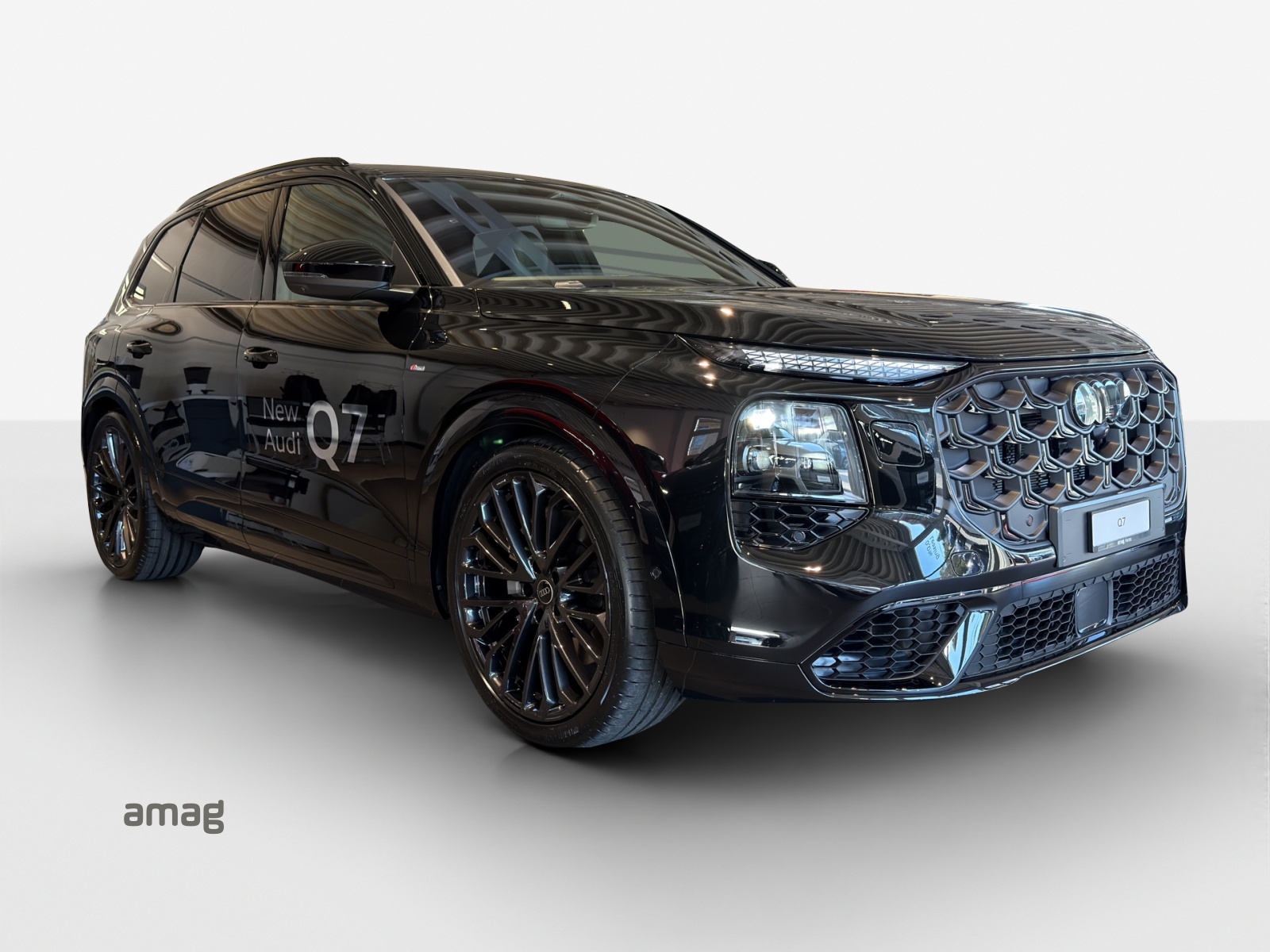 AUDI Q7 SUV TDI quattro 220 kW-image-5