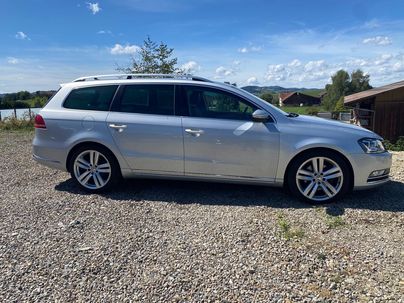 VW Passat Variant 2.0 TDI BMT Highline 4MDSG-image-2