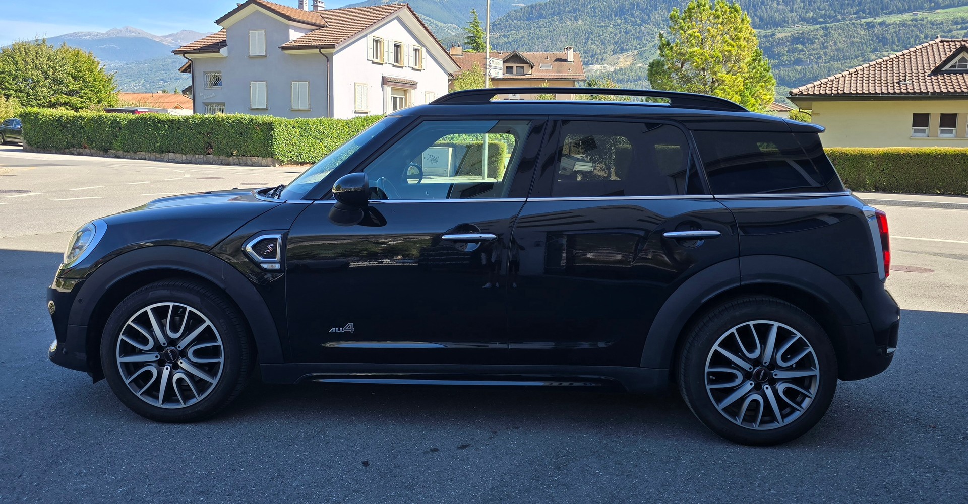 MINI Countryman Cooper S ALL4 Steptronic-image-2