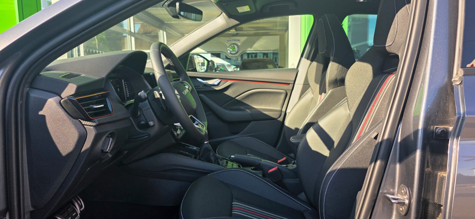 SKODA Scala 1.5 TSI Monte Carlo DSG-image-8