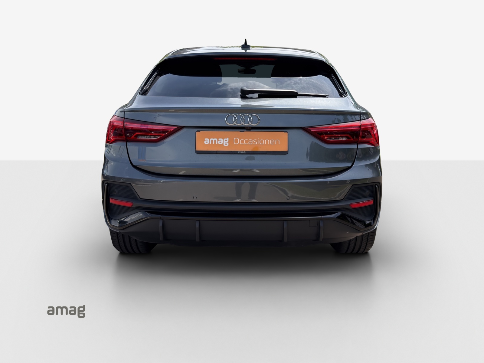 AUDI Q3 Sportback 35 TFSI S line Attraction S-tronic-image-2
