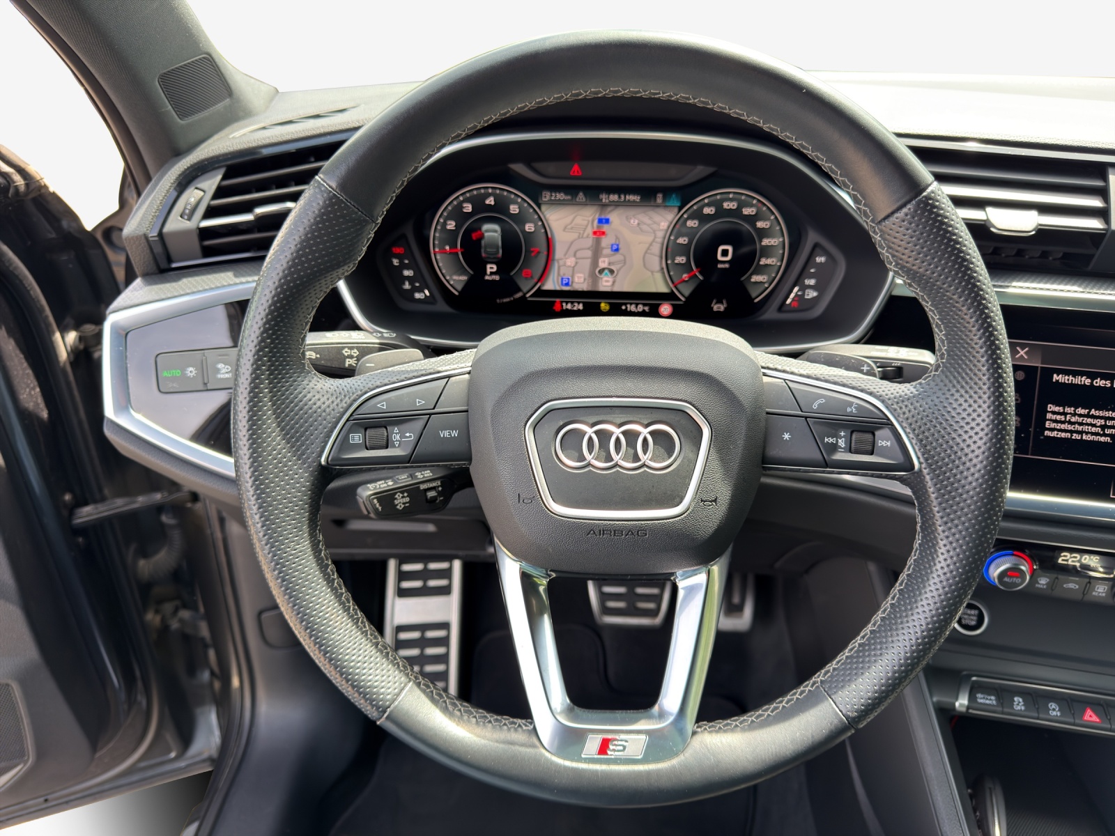 AUDI Q3 Sportback 35 TFSI S line Attraction S-tronic-image-9