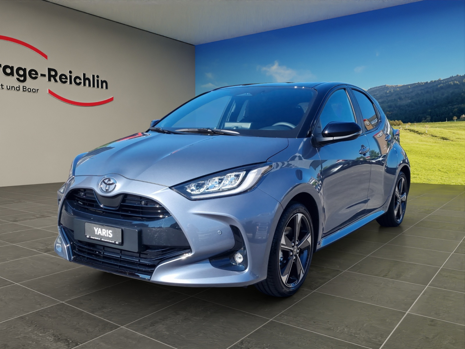 TOYOTA Yaris 1.5 VVT-i HSD Premium-image-0