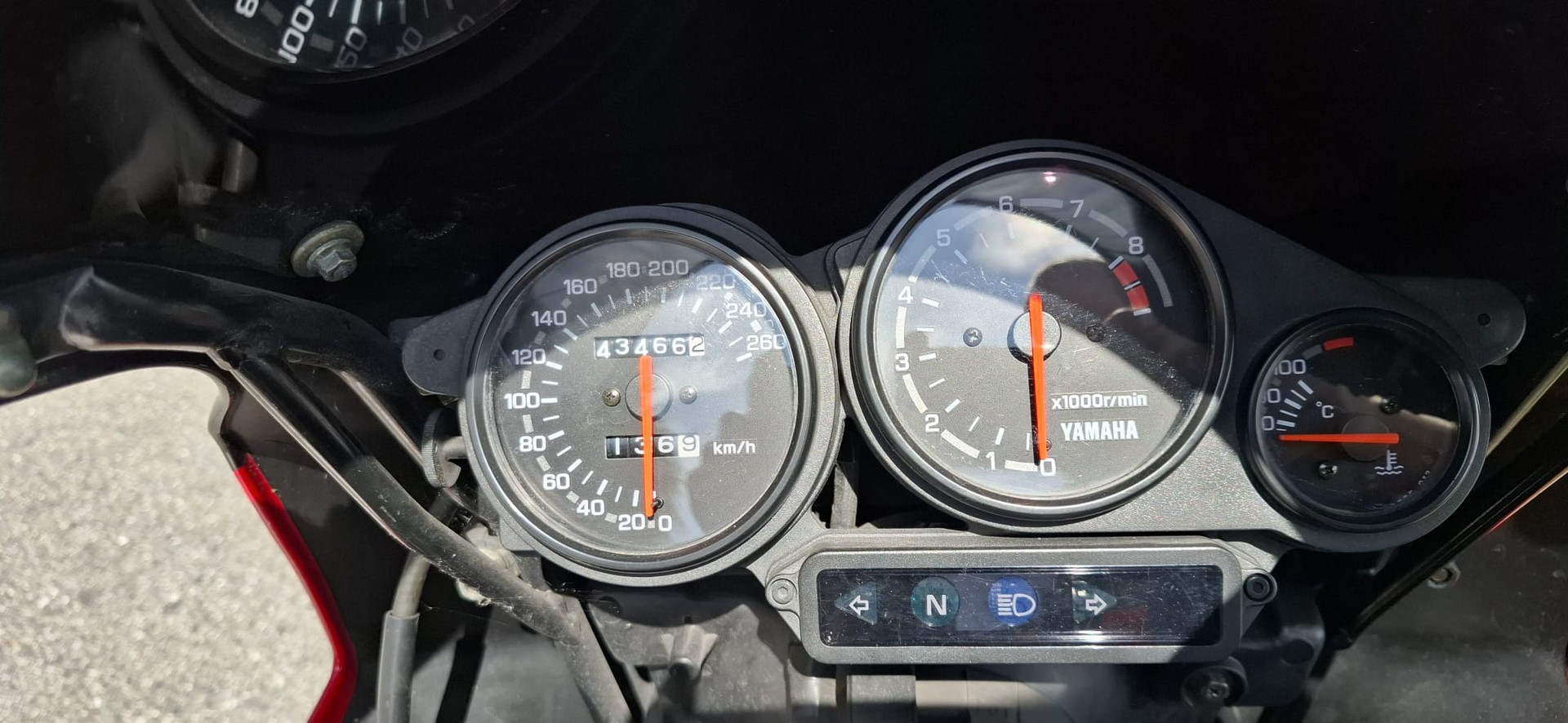 YAMAHA TRX 850-image-6