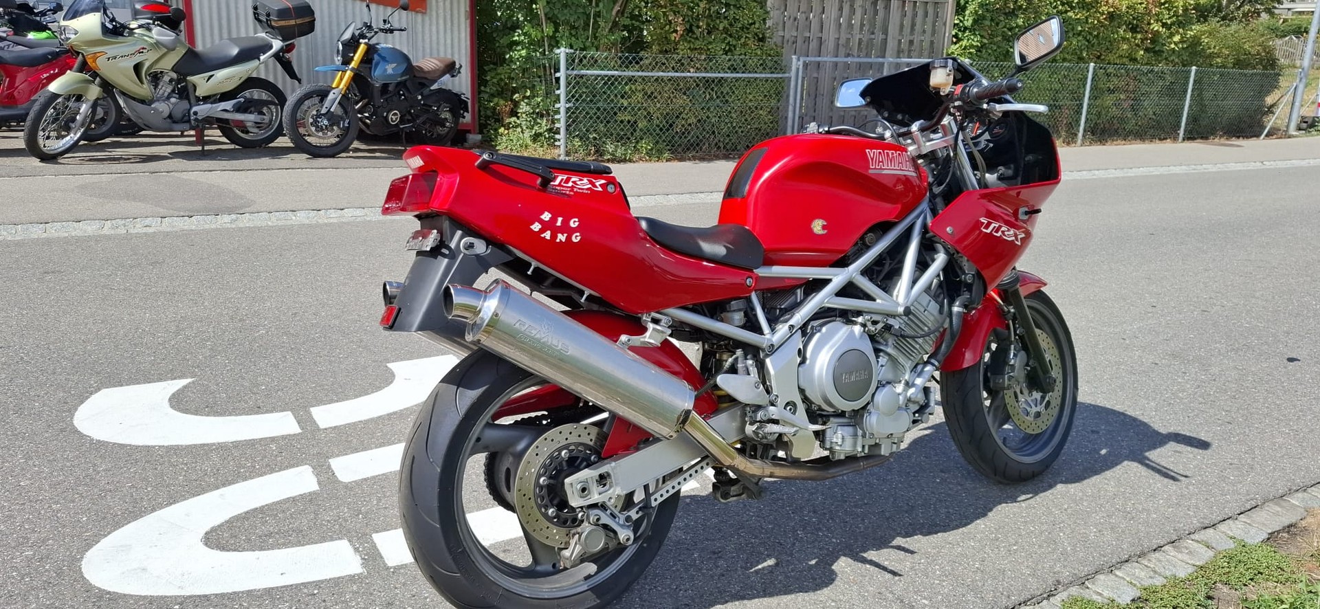 YAMAHA TRX 850-image-9