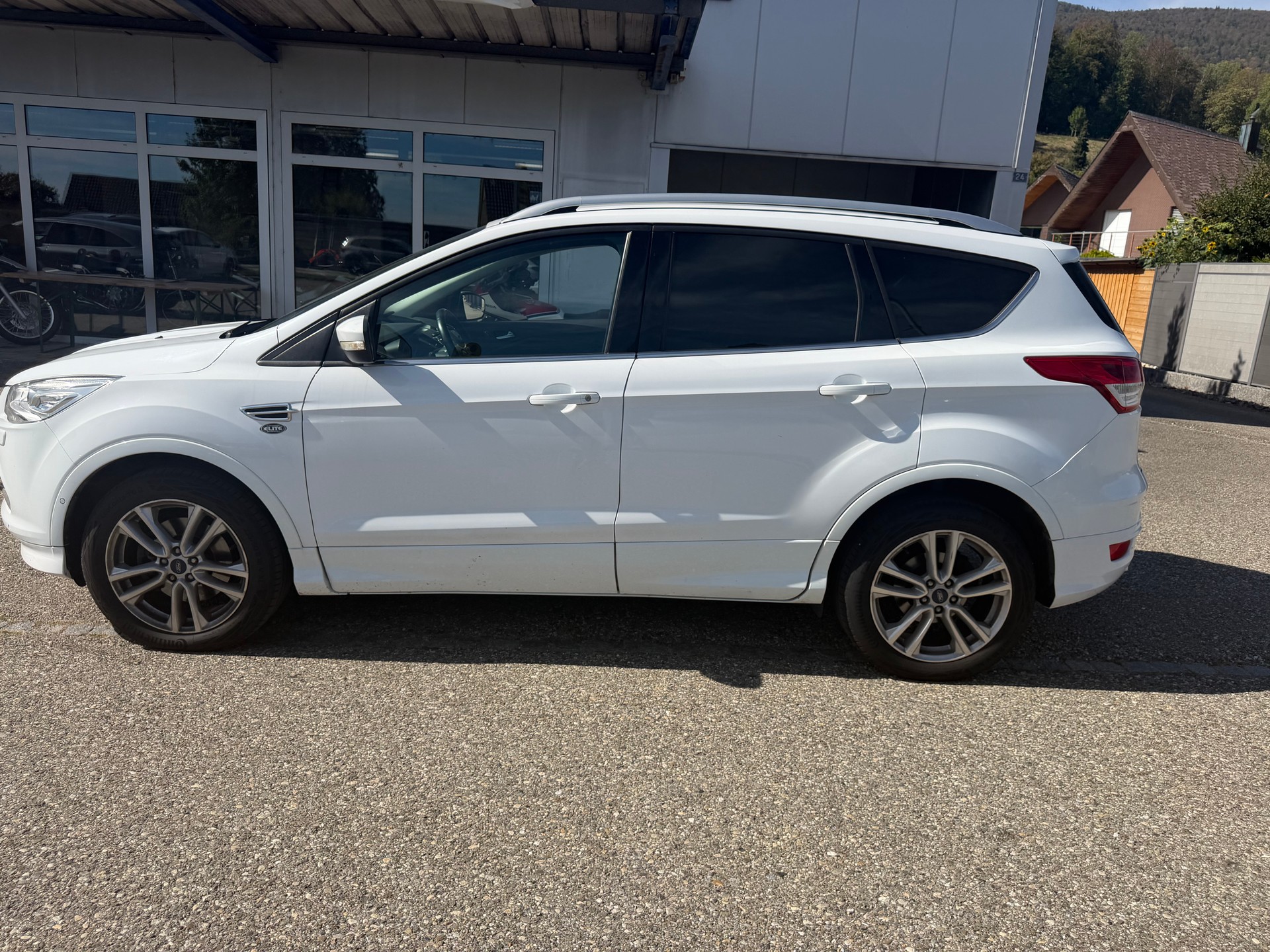 FORD Kuga 2.0 TDCi Titanium S 4WD-image-6