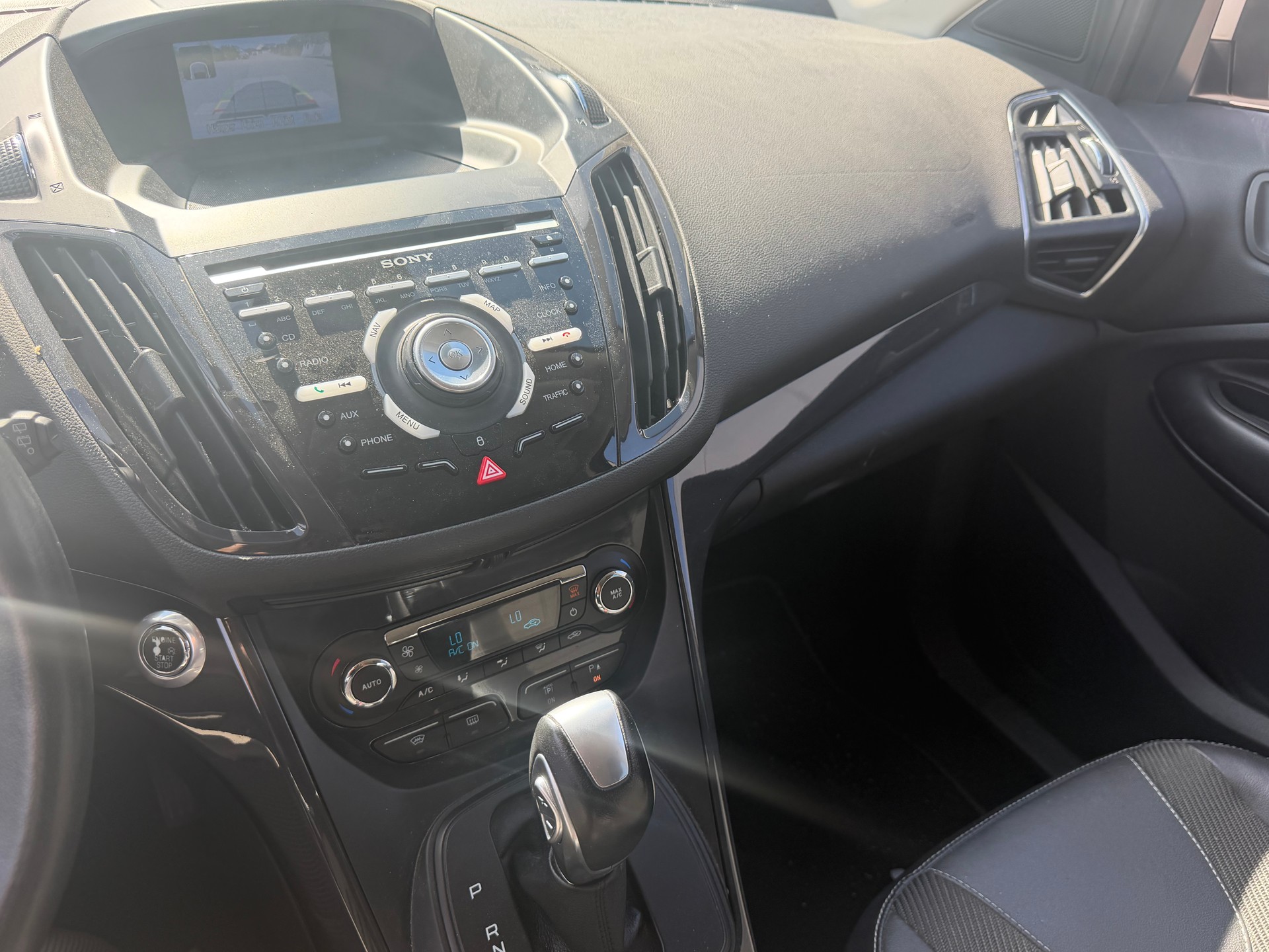 FORD Kuga 2.0 TDCi Titanium S 4WD-image-8