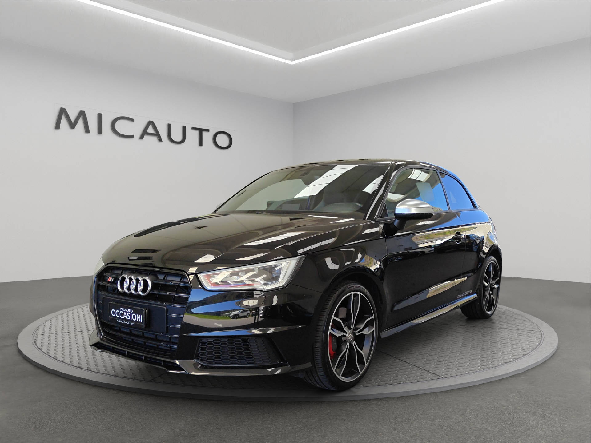 AUDI S1 2.0 TFSI quattro-image-3