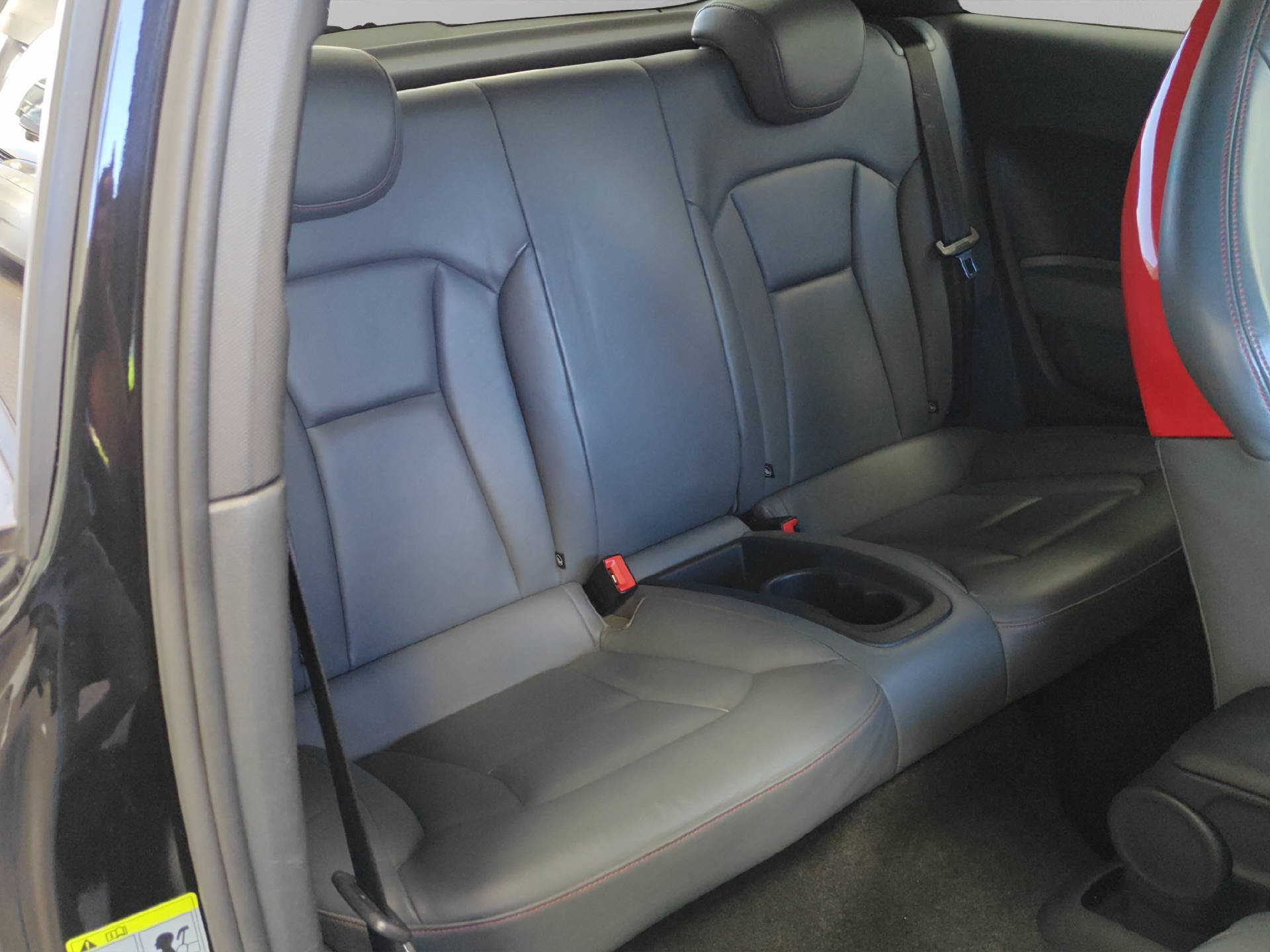 AUDI S1 2.0 TFSI quattro-image-6