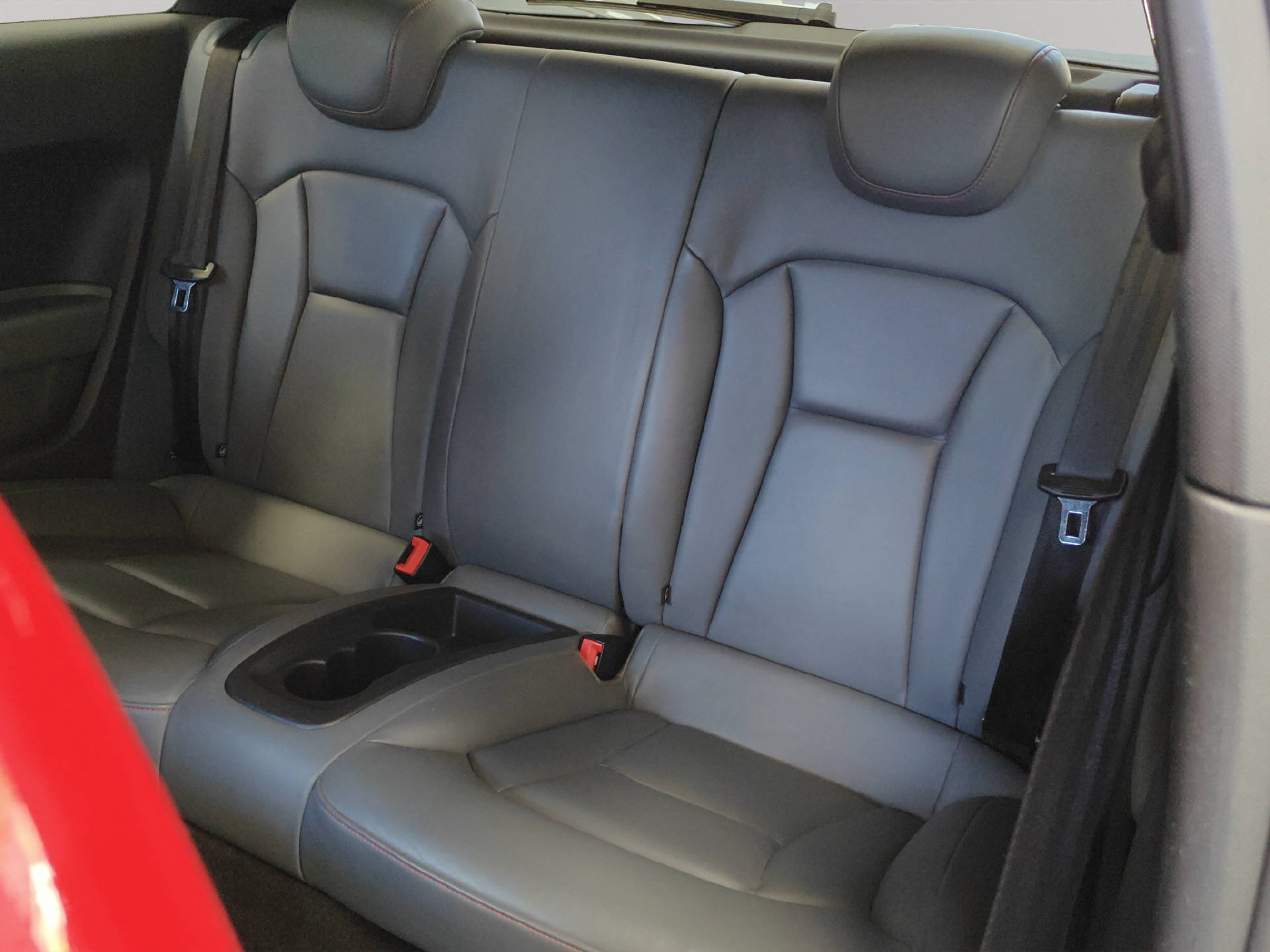 AUDI S1 2.0 TFSI quattro-image-5