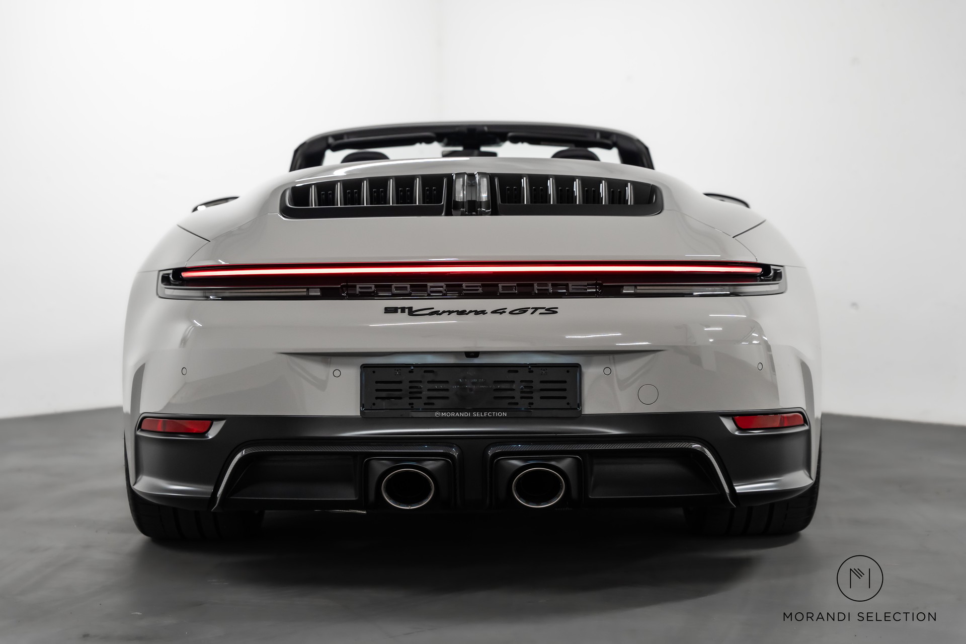 PORSCHE 911 Cabriolet 3.6 Carrera 4 GTS PDK-image-9