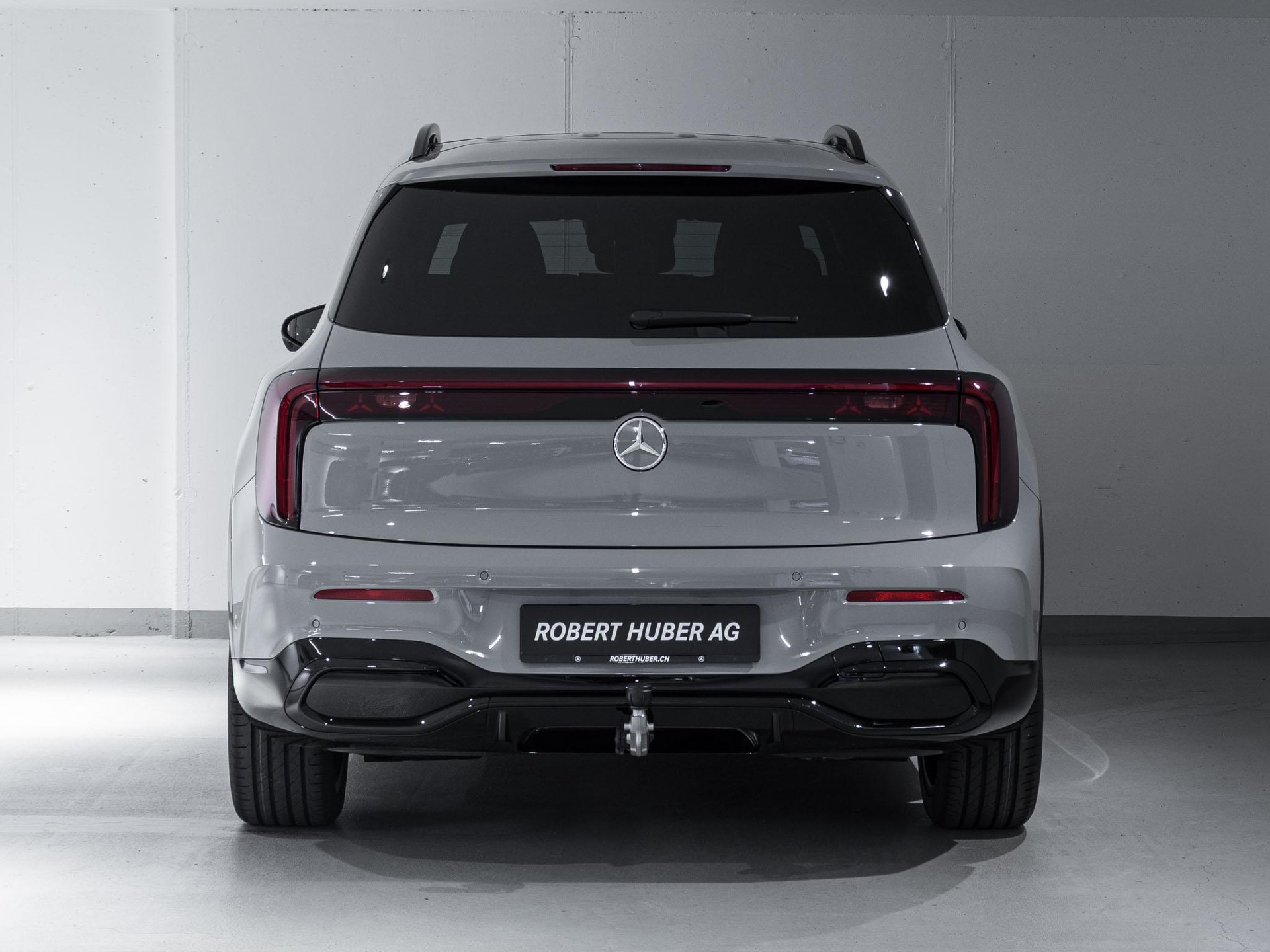 MERCEDES-BENZ GLB 220 4MATIC-image-5