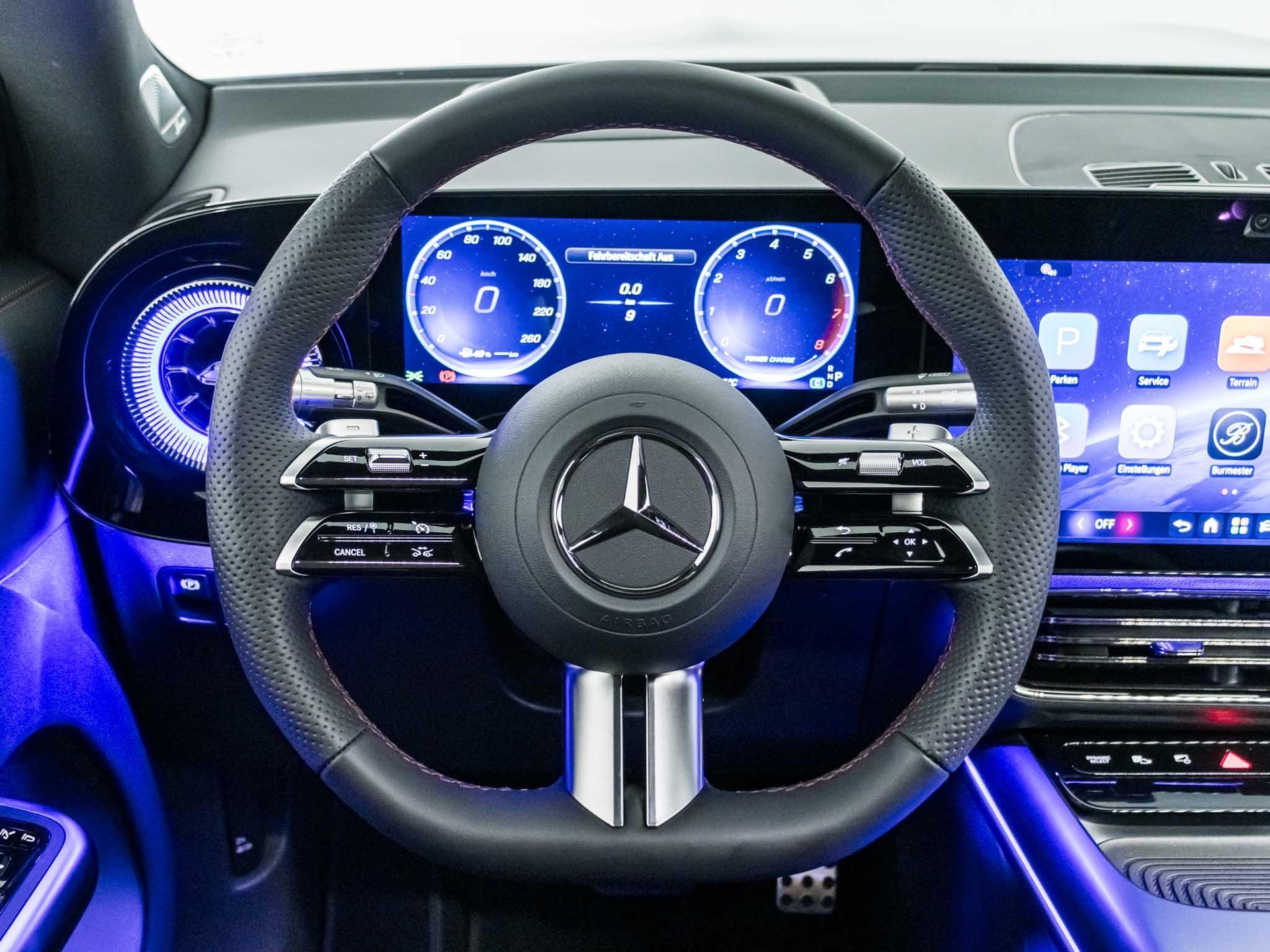 MERCEDES-BENZ GLB 220 4MATIC-image-10